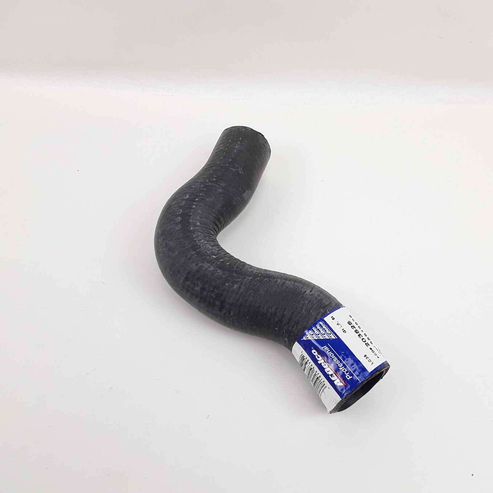 Radiator Coolant Hose Upper Fits Buick Rainier 2004-05 GMC Envoy XL 2003 2004 06