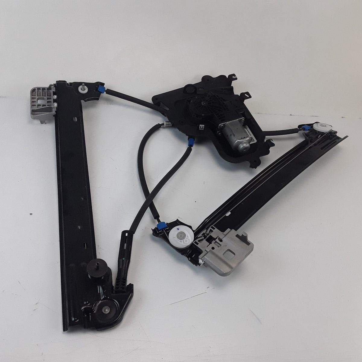 24-26 Tesla Model 3 Highland Front Right Window Regulator Motor OEM 1929918-00-A