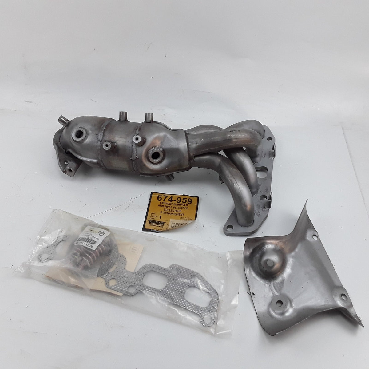 Dorman 674-959 Exhaust Manifold Converter Fits Nissan Altima Sentra (2005-2006)