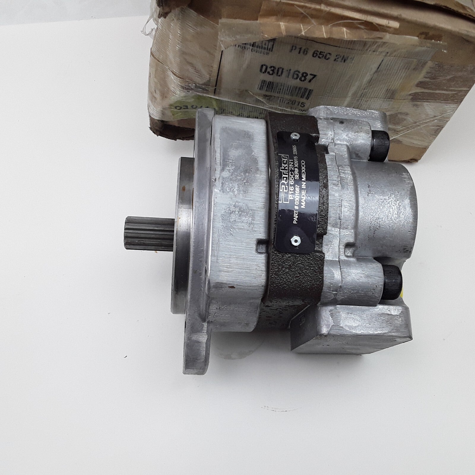 OEM NEW Parker P16 65C 2N1 Hydraulic Gear Pump Division 0301687 P16 Series