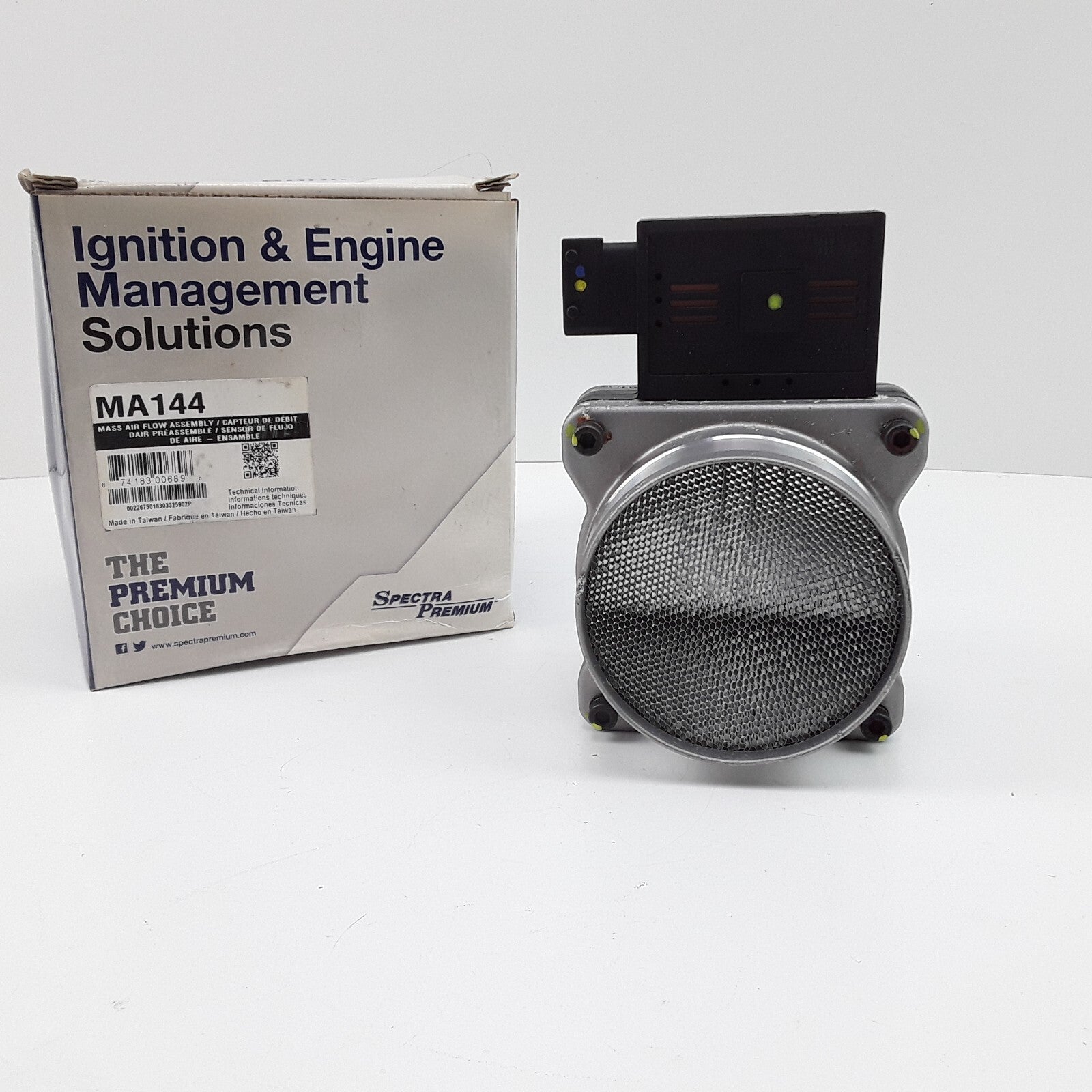 Spectra Premium MA144 Mass Air Flow Sensor Fits Saab 9-3 9-5 (1999 2000-2009)