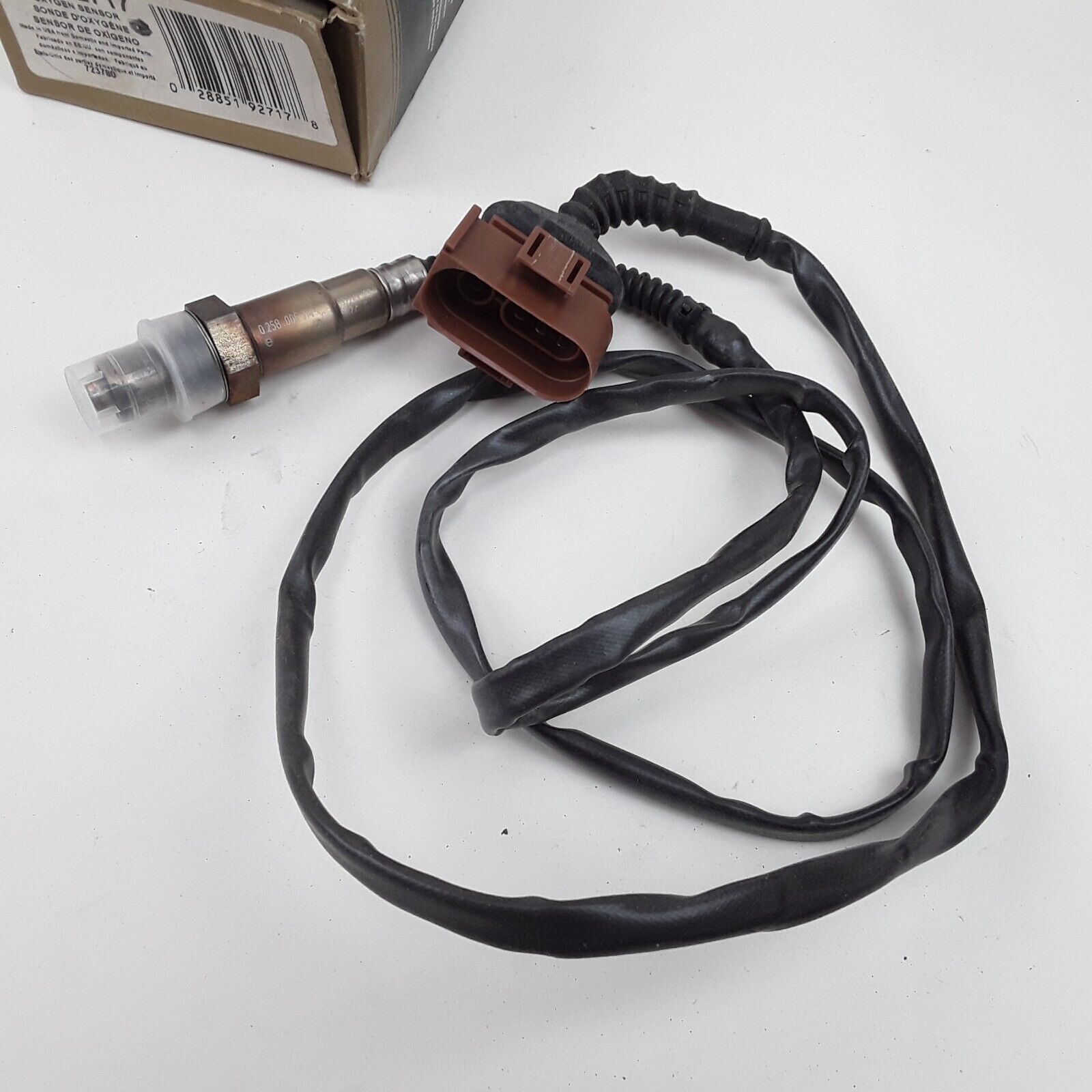 OEM Bosch Oxygen Sensor Fits Audi A4, A6, S4, RS6, Allroad Quattro 2000-2004
