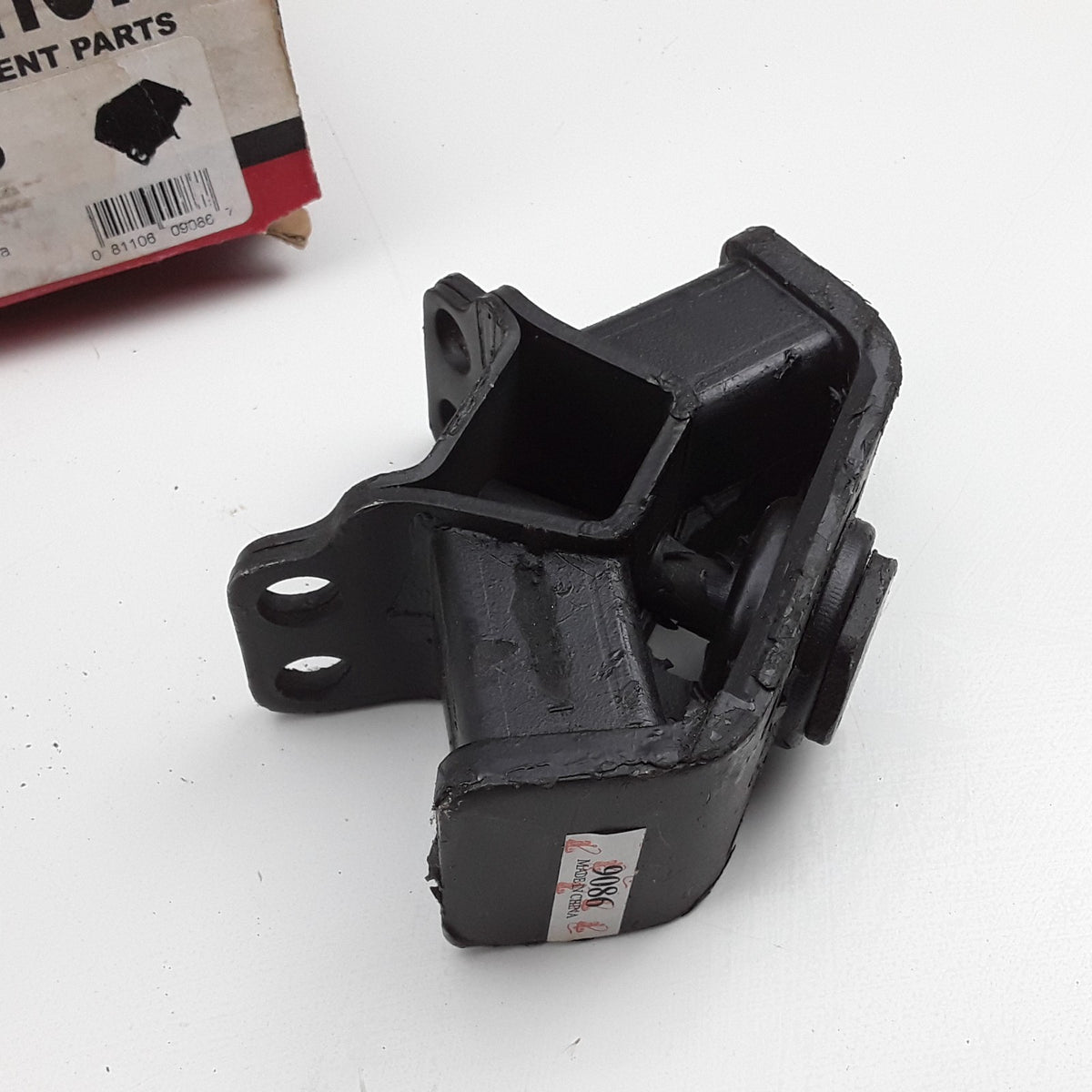 Anchor 9086 Rear Transmission Mount Fits Toyota Pickup 4Runner (1988 1989-1995)