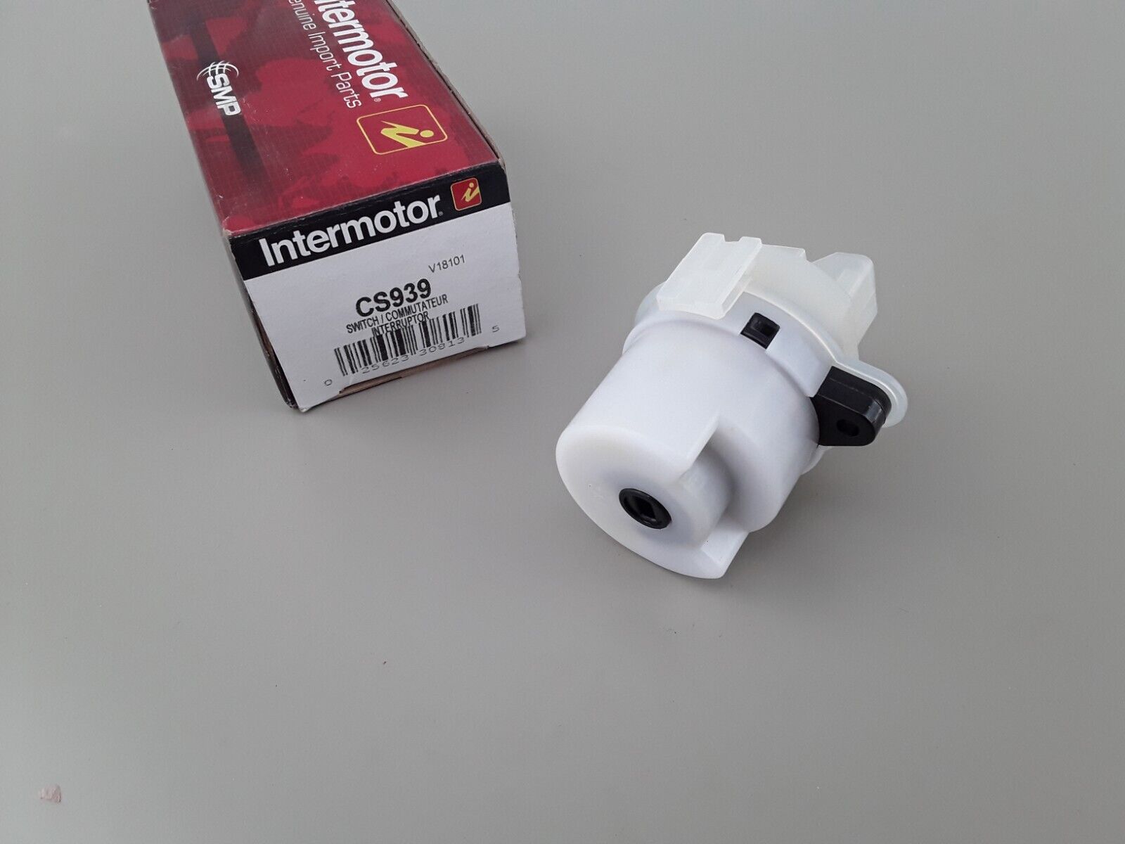 Ignition Starter Switch For Hyundai Tucson,Kia Sportage,Spectra,Spectra5 05-2010 - HotCarParts