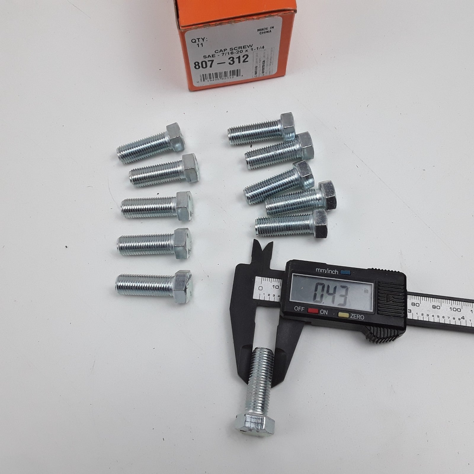 Dorman 807-312 Cap Screw-Hex Steel Head-Grade 5- 7/16-20 x 1-1/4 in Set of 11