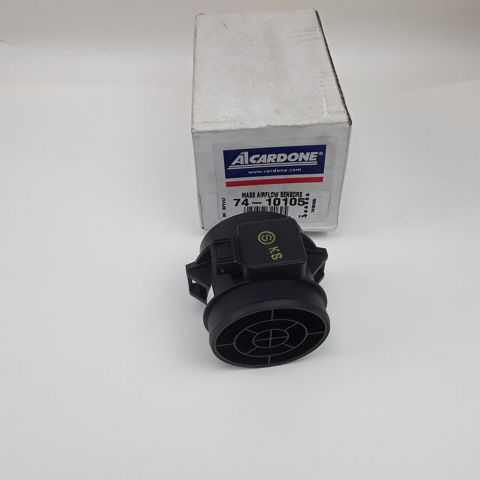 Cardone 74-10105 Mass Air Flow Sensor Bolt-On Black For Volvo S40 V40 2001-2004