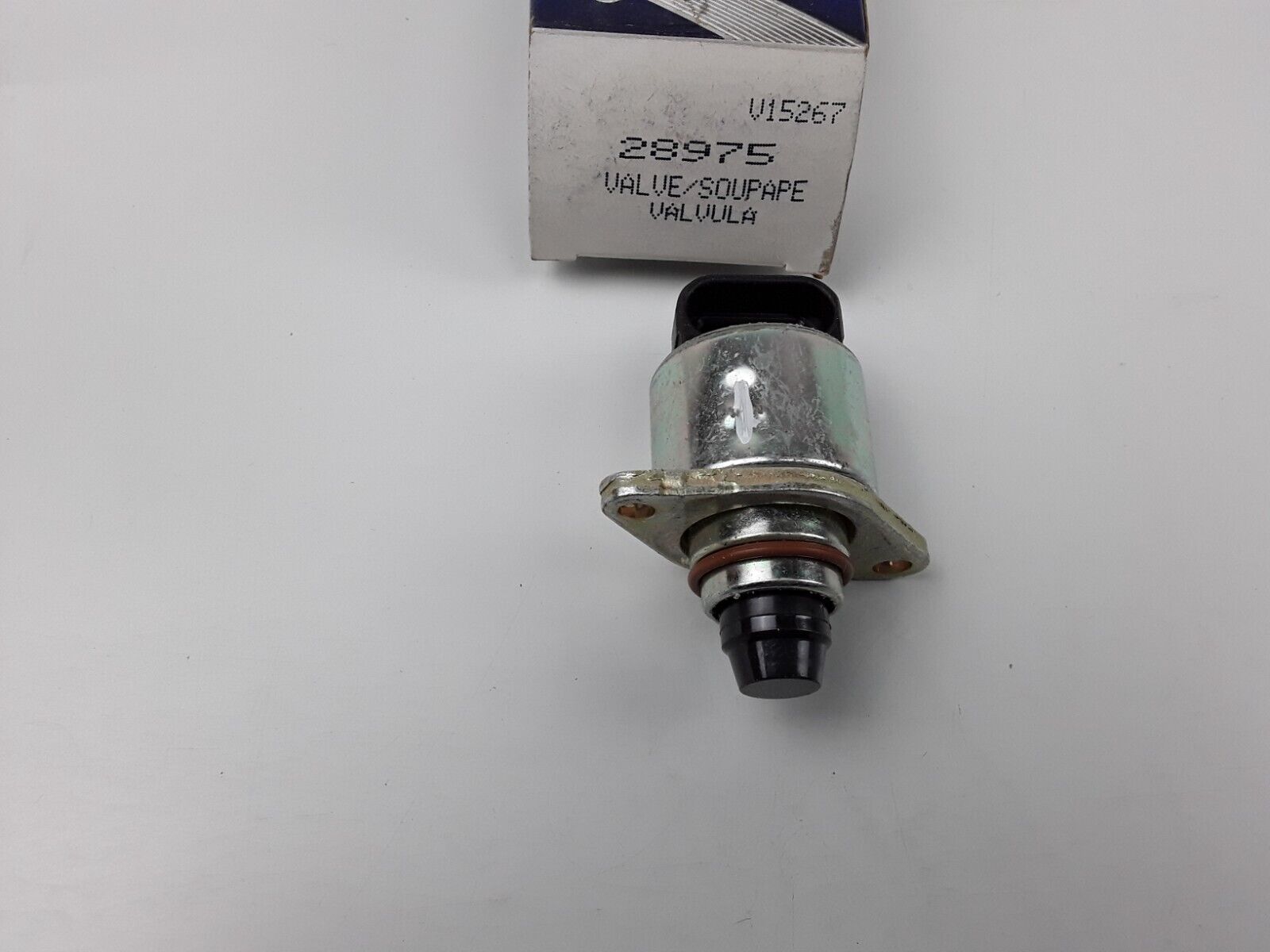 Idle Air Control Valve Fits Chevy GMC Buick Pontiac Oldsmobile Isuzu 1995-2003 - HotCarParts
