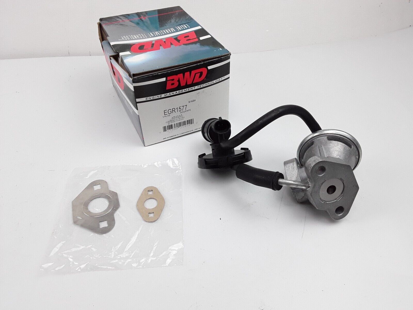 EGR Valve for Chrysler Grand Voyager Dodge Caravan Town & Country 2001 2002 3.3L - HotCarParts