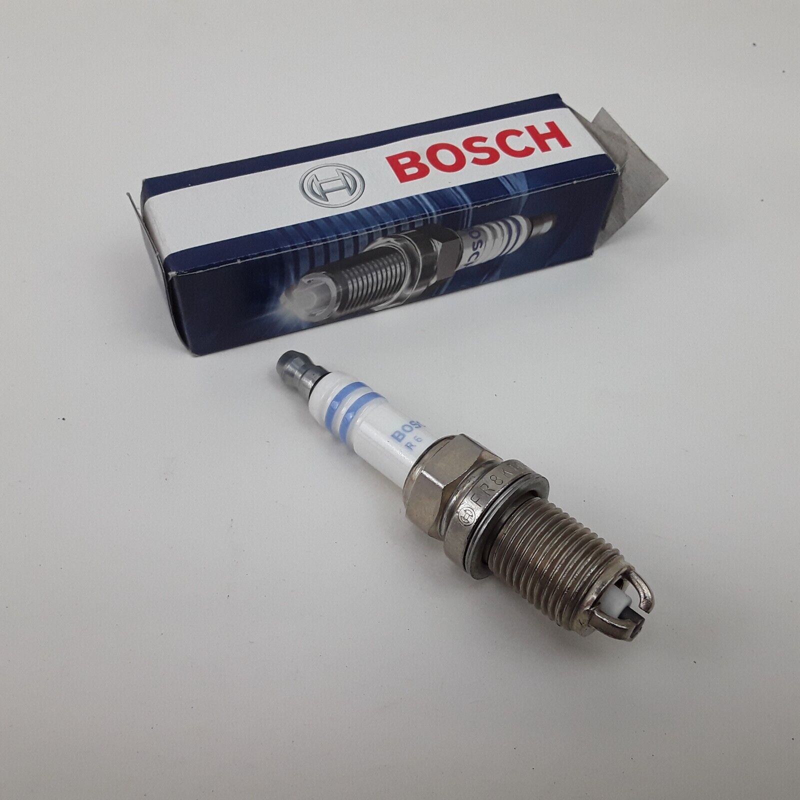 OEM Bosch 79003 Nickel Spark Plug For 1998-1999 Mercedes-Benz C230 ,S320 FR8KTC+