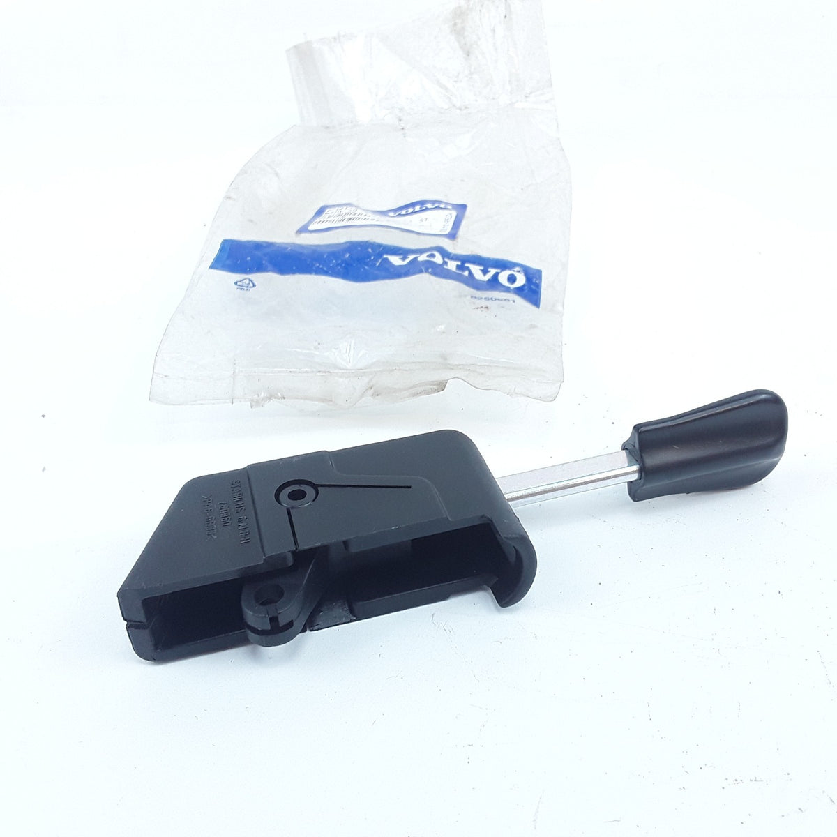 Volvo 2907425 Release Head Assembly Fits Heavy-Duty Volvo Trucks