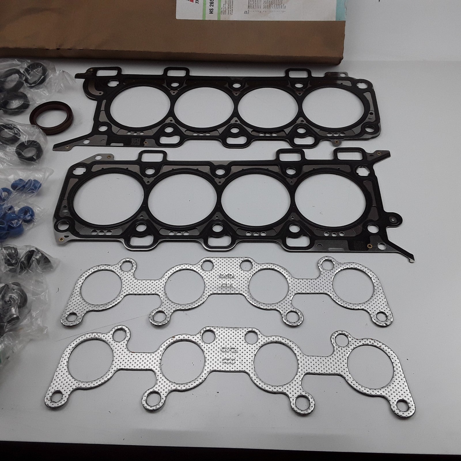 Fel-Pro HS 26552 PT Engine Cylinder Head Gasket Set Fits Ford Mustang 2012-2013
