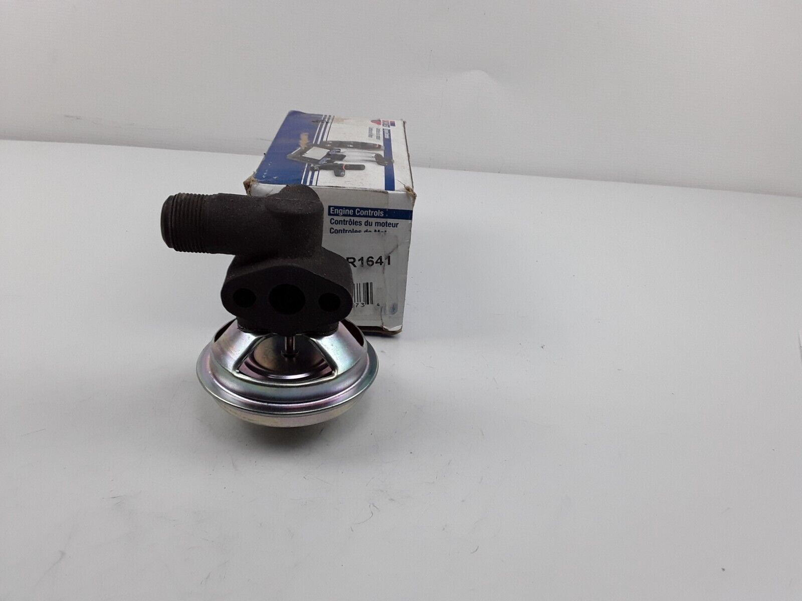 EGR Valve For Nissan Xterra,Frontier 1998 1999 2000 2001 2002 2003 2004 - HotCarParts