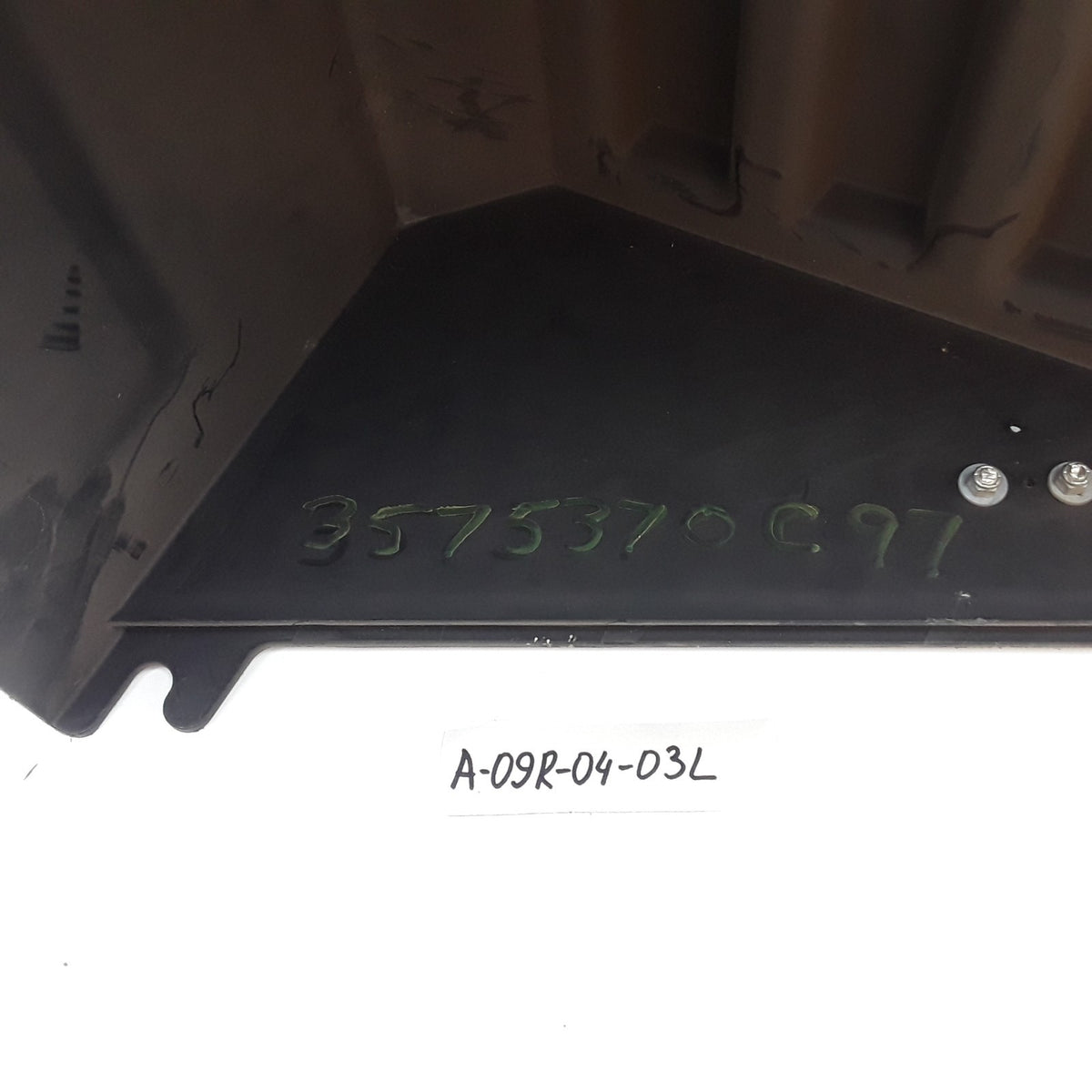 International 3575370C97 Battery Box Cover Fits International Navistar Trucks