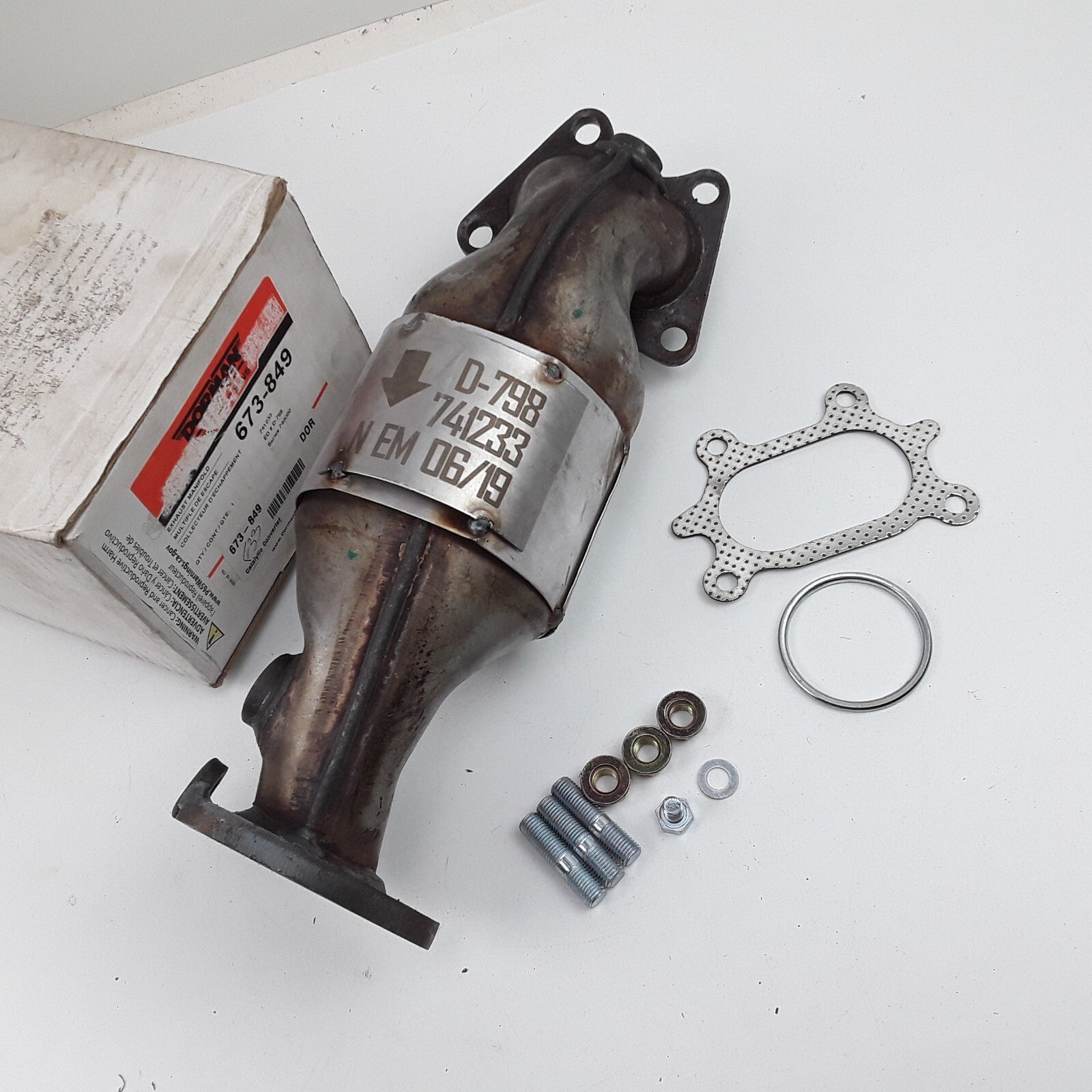 Catalytic Converter W/ Integrated Exhaust Manifold Fits Honda Accord 2003-2007