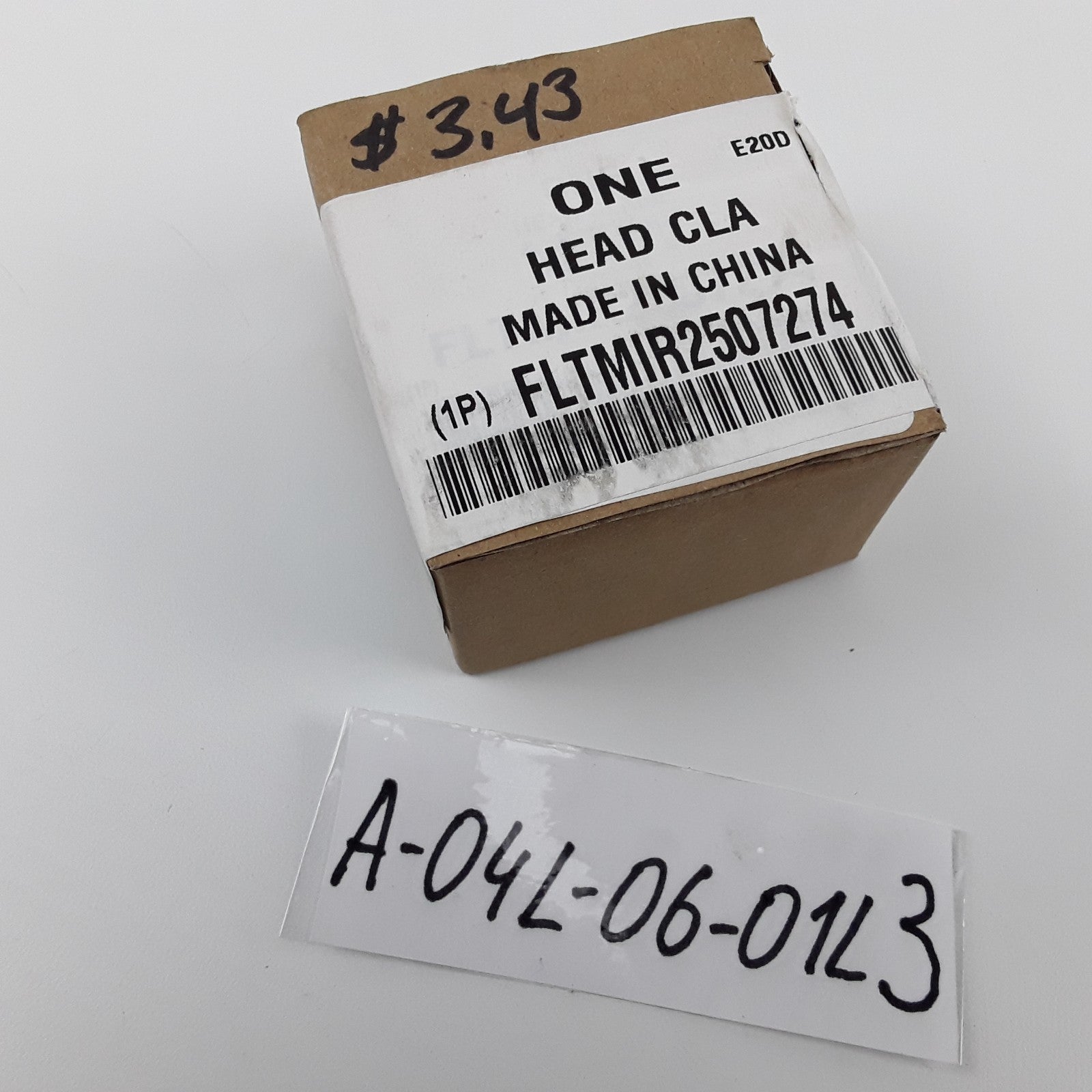 Genuine Fleetrite FLTMIR2507274 Head Clamp And Screw Kit For Navistar Trucks