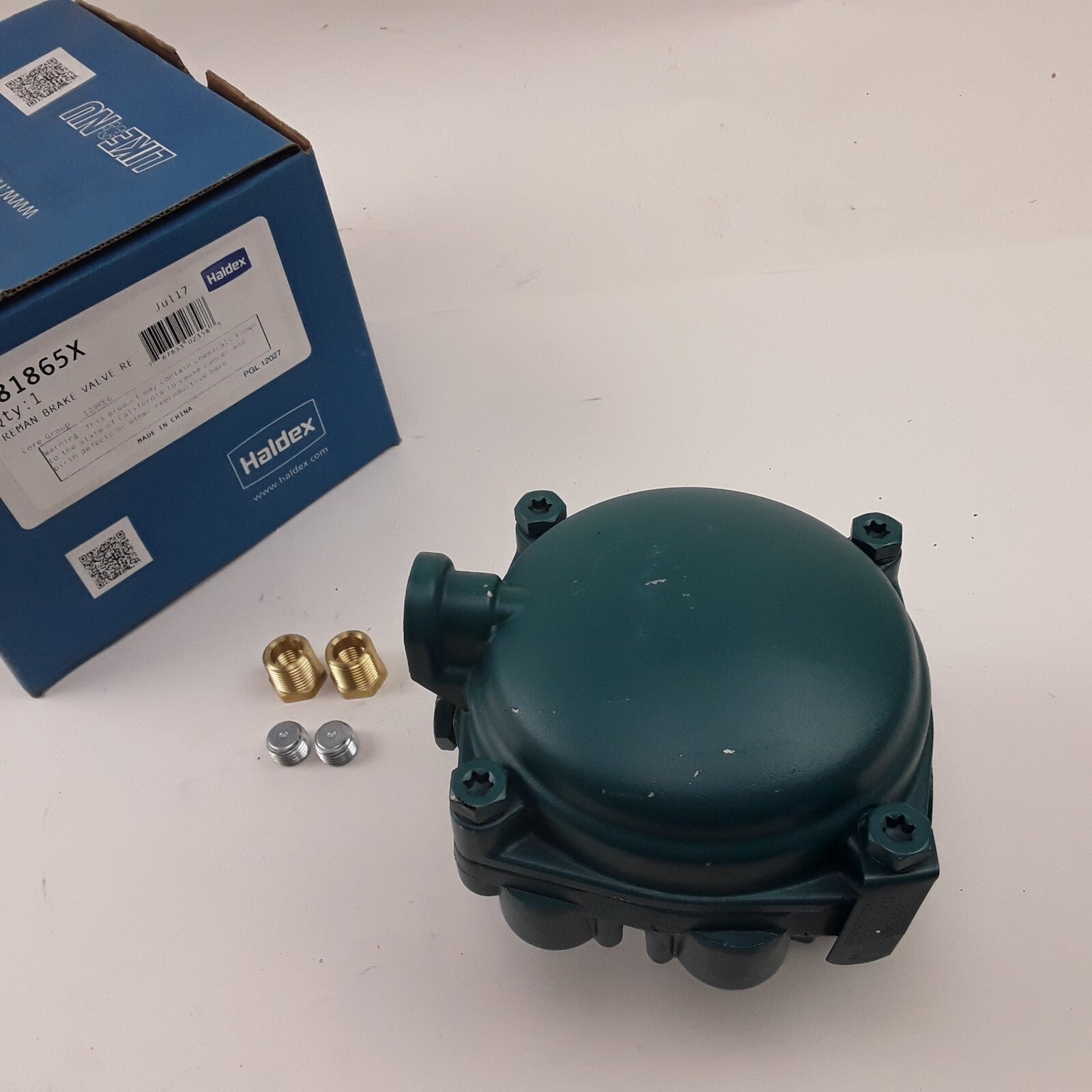 Haldex 281865X Reman Air Brake Emergency Relay Valve Assembly Heavy Duty