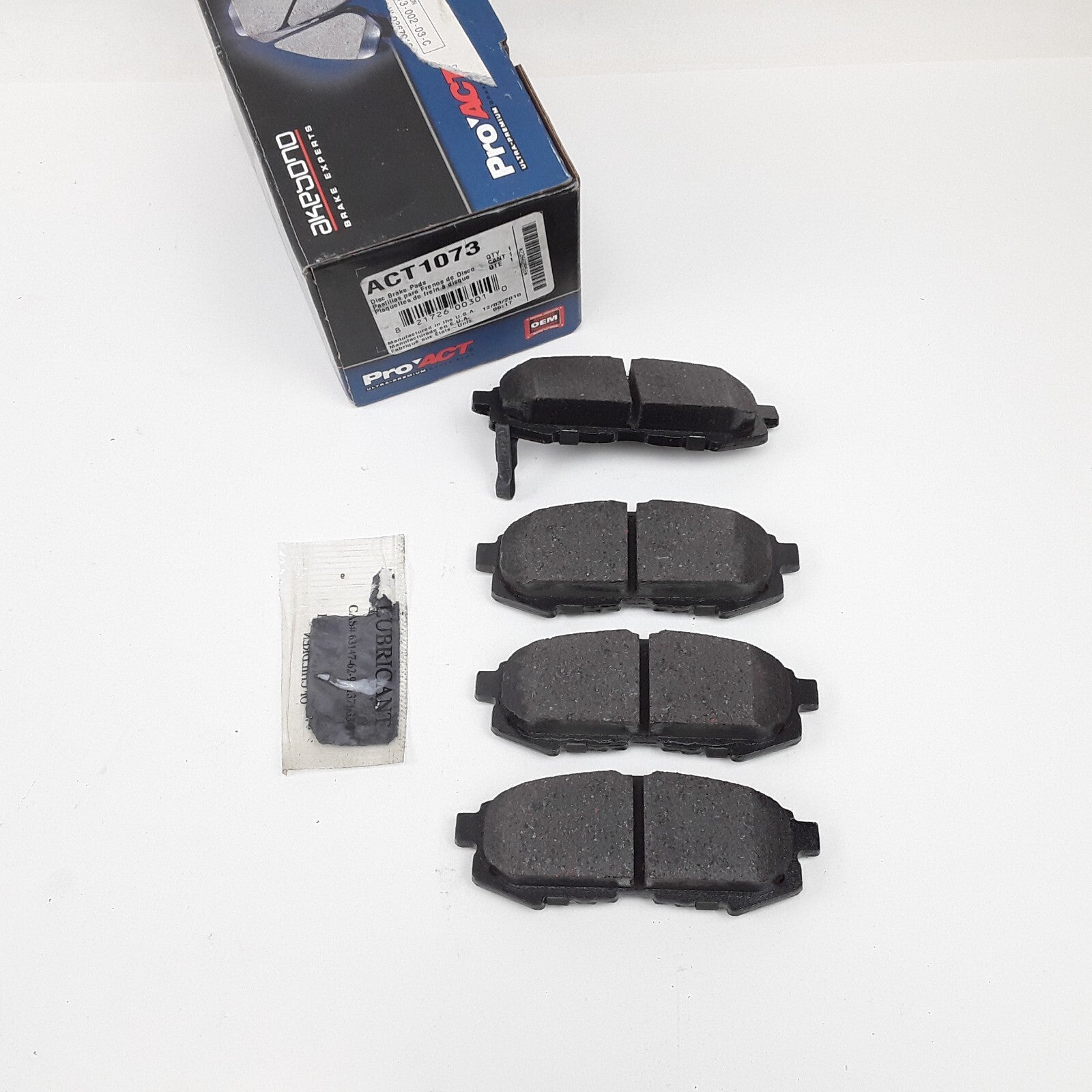 Rear Ultra Premium Disc Brake Pad Set Assembly Fits Mazda MPV 2004 2005 2006