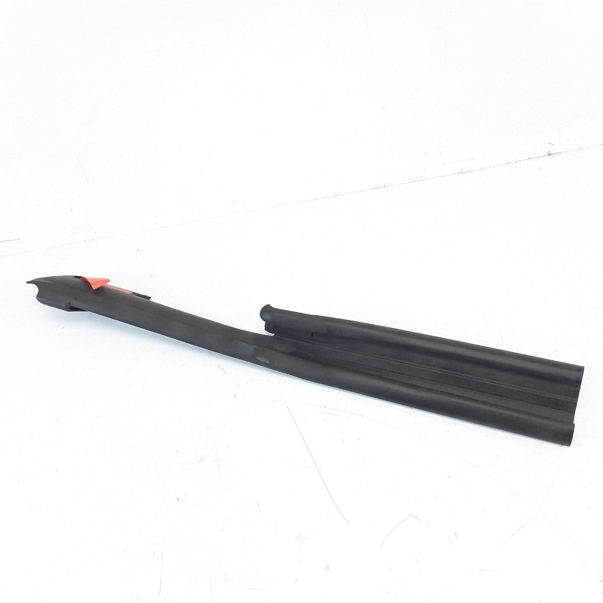 6009607-00-E Right Front Fixed Glass Door Seal For Tesla Model S 2012-2021 OEM