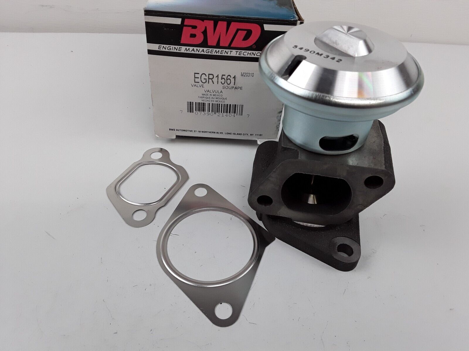 EGR Valve Fits GMC Sierra , Chevrolet Silverado 2500HD 3500 2002 2003 2004 6.6L - HotCarParts