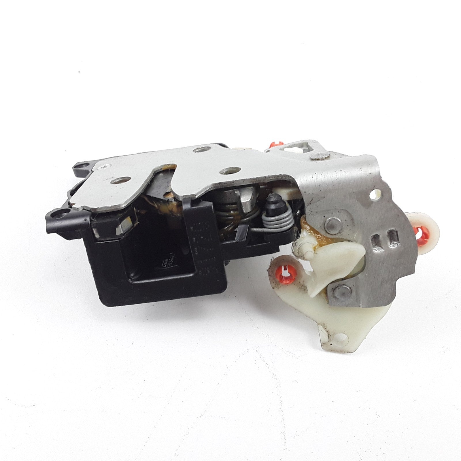 OEM International 2593969C1 Front Right Engine Access Door Latch Navistar Trucks