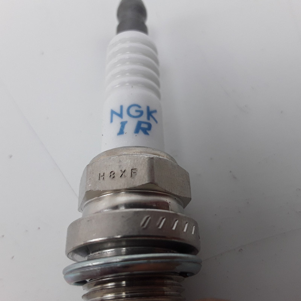 4 pcs NGK IFR6F8DN Laser Iridium Spark Plug 14mm Thread 19mm Reach 16mm Hex