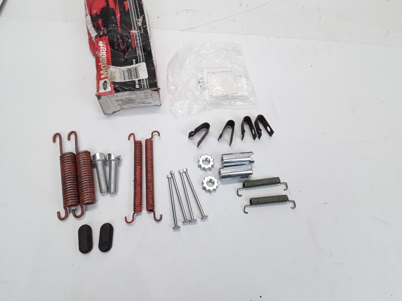 Drum Brake Adjusting Spring Kit Motorcraft BRSK-7337 For Ford Super Duty - HotCarParts