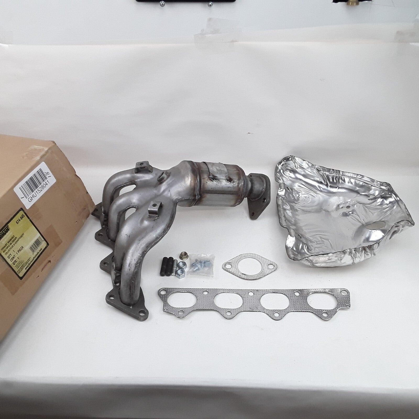 Dorman 674-845 Manifold Converter Fits Mitsubishi Dodge Chrysler 2001 2002-2005
