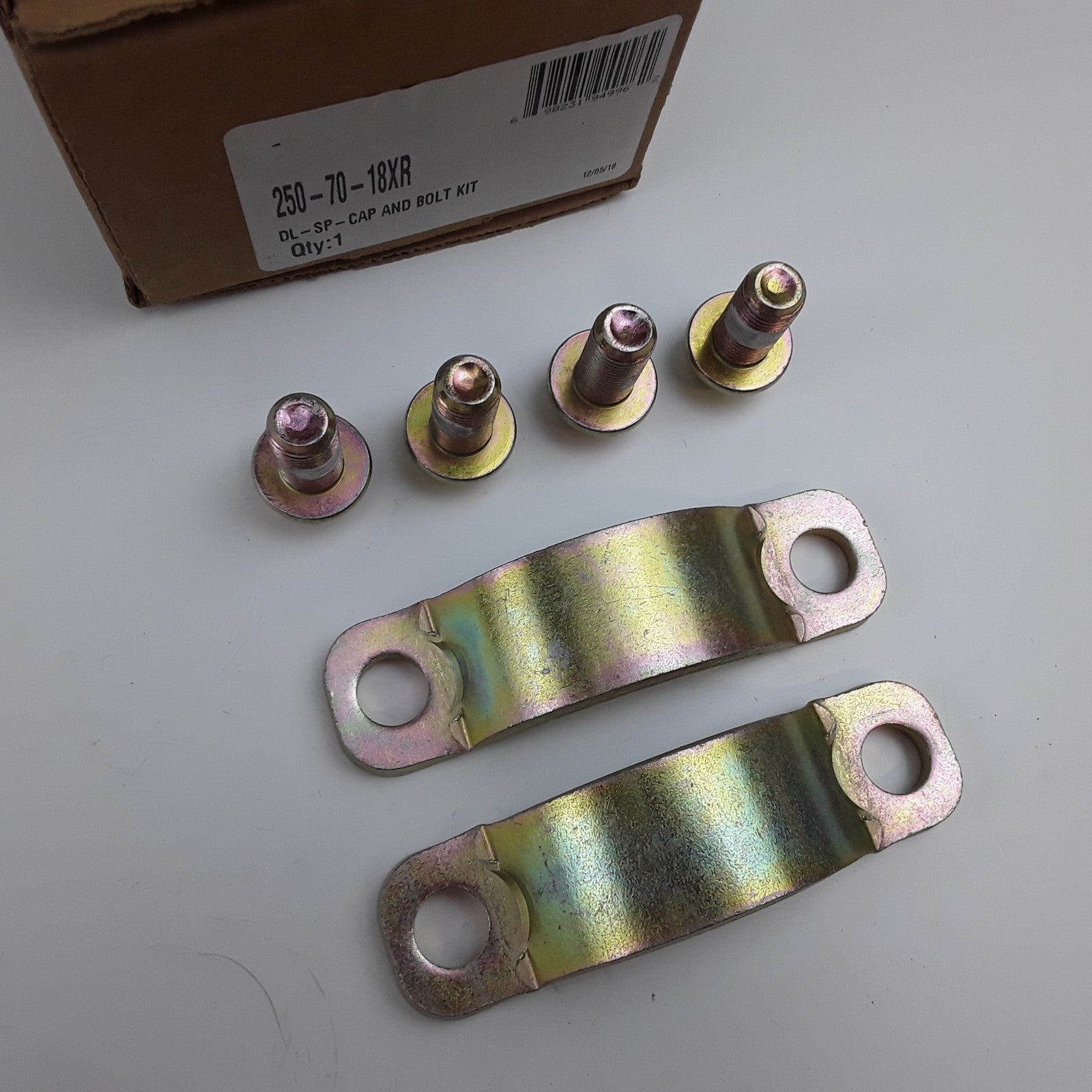 World American 250-70-18XR - SPL250 Series Universal Joint Strap Kit Heavy Duty