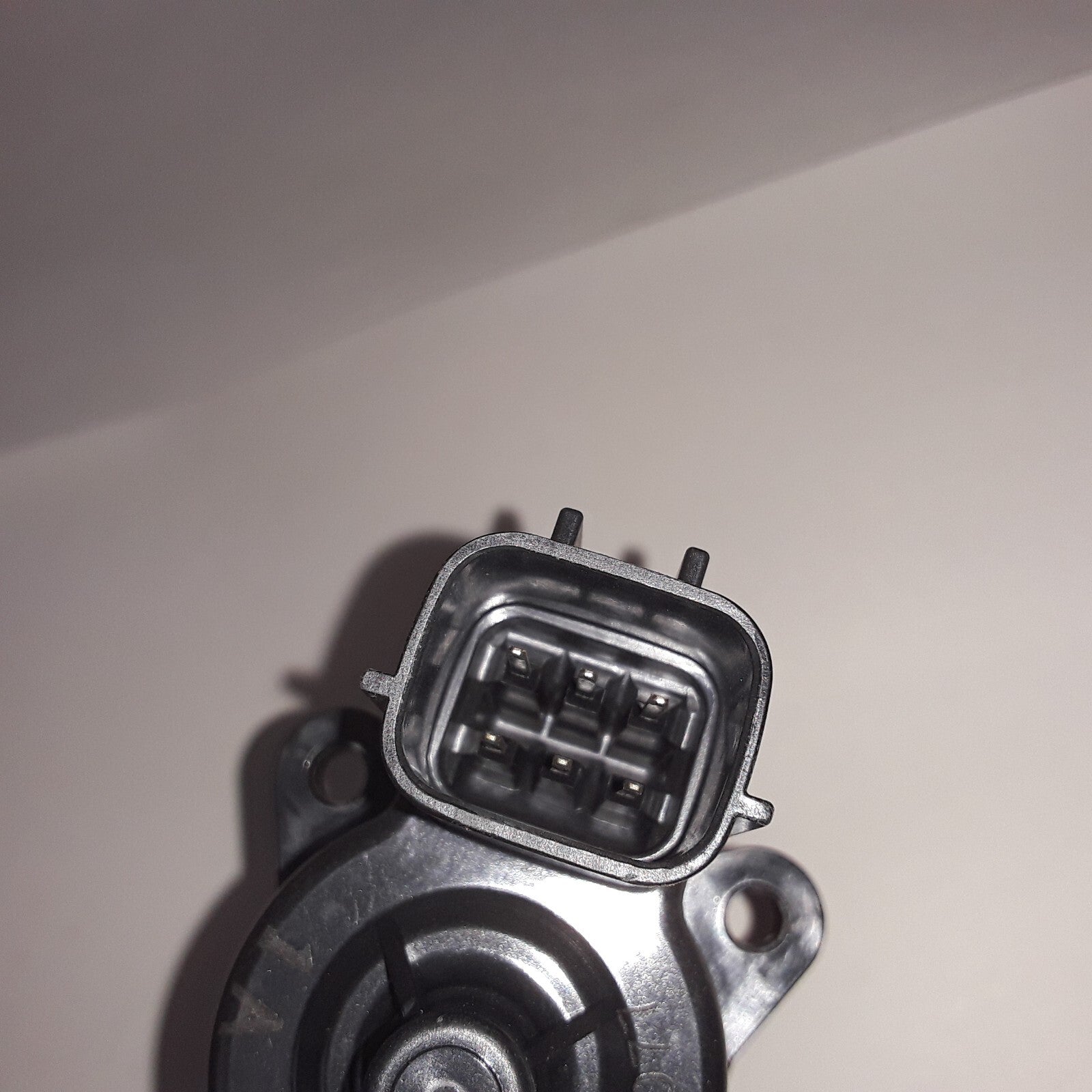 Fuel Injection Idle Air Control Valve For Chrysler Sebring Dodge Stratus 2001-05