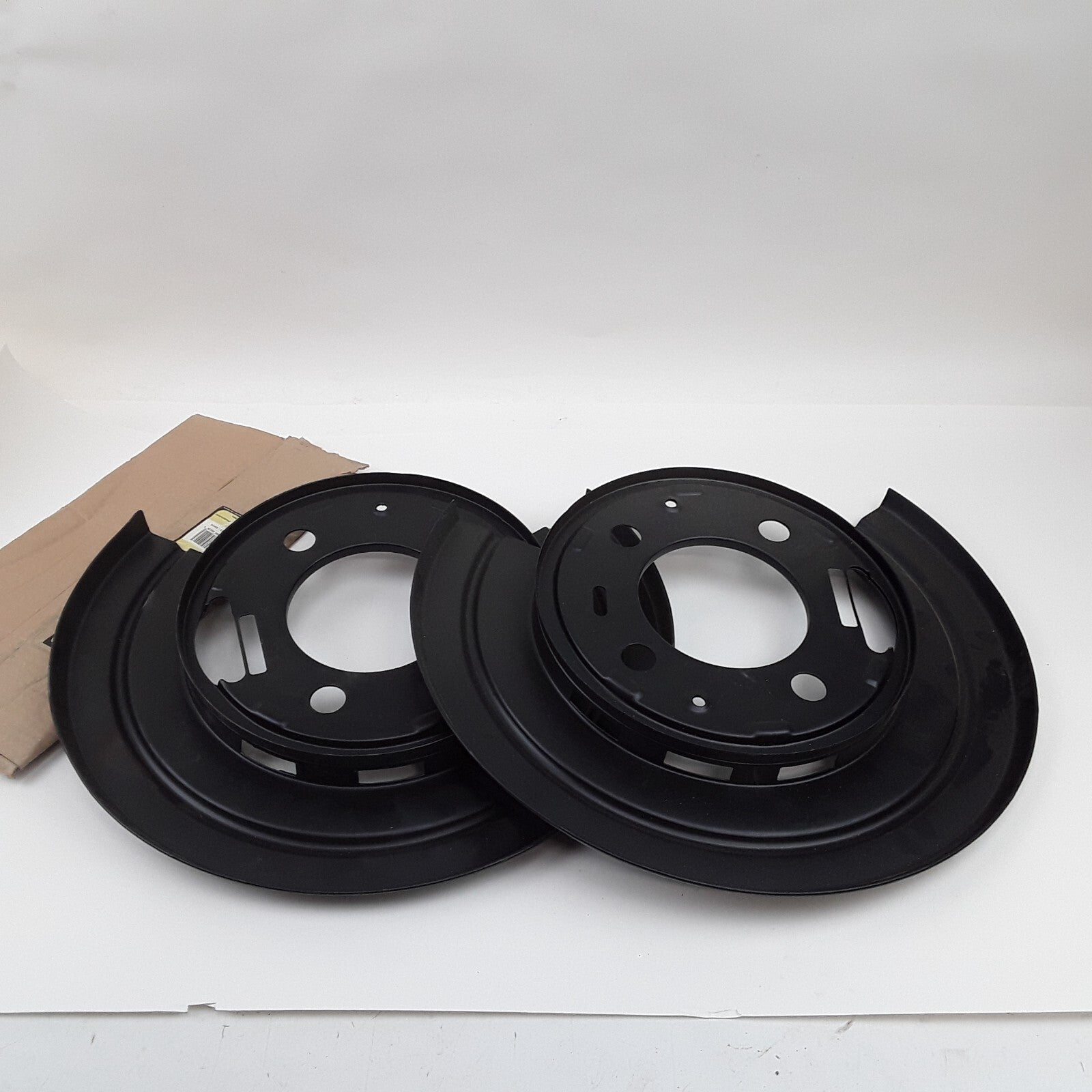 Kit Brake Backing Plate Dust Shield Fits Ford F-250 F-350 F-450 Super Duty 05-12