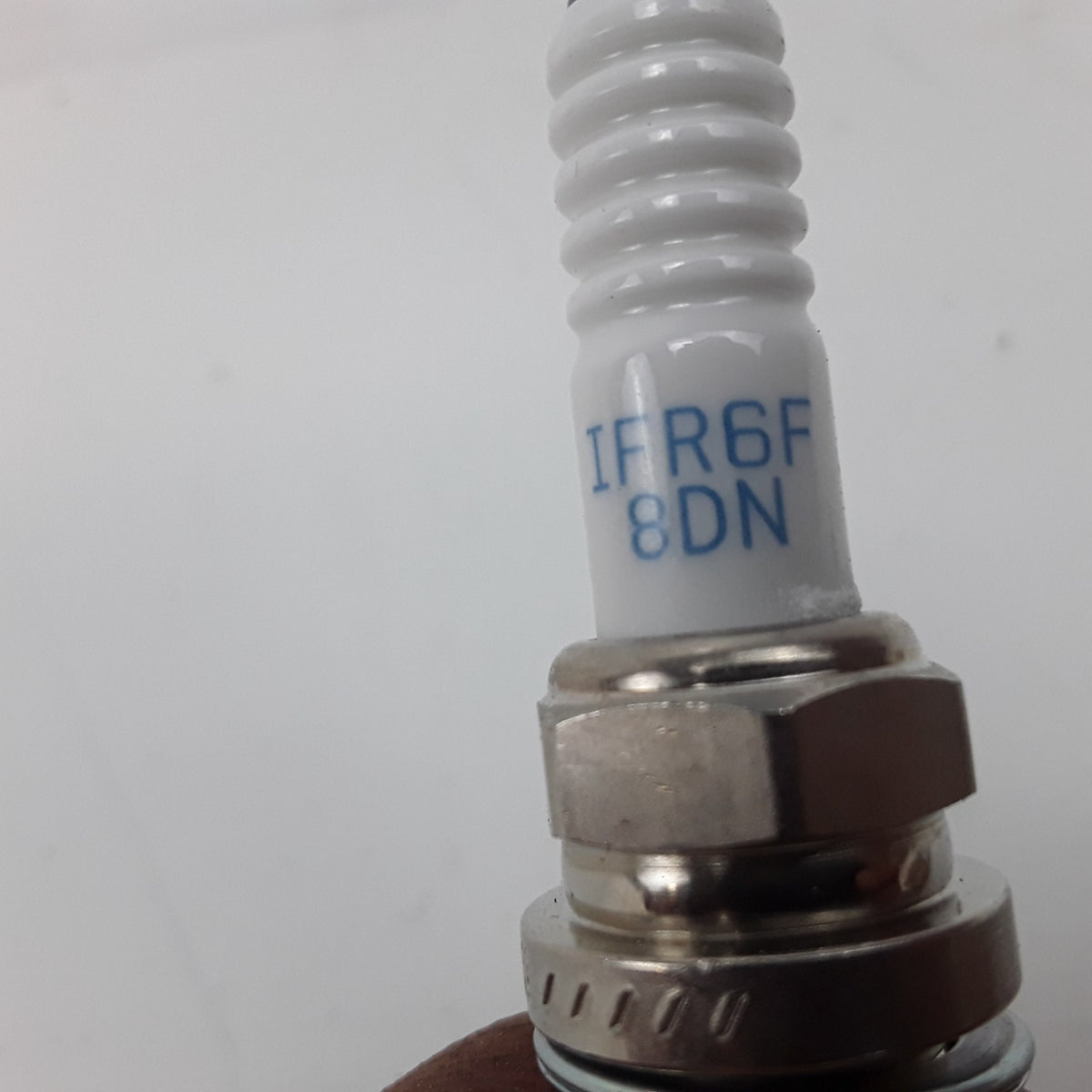 4 pcs NGK IFR6F8DN Laser Iridium Spark Plug 14mm Thread 19mm Reach 16mm Hex