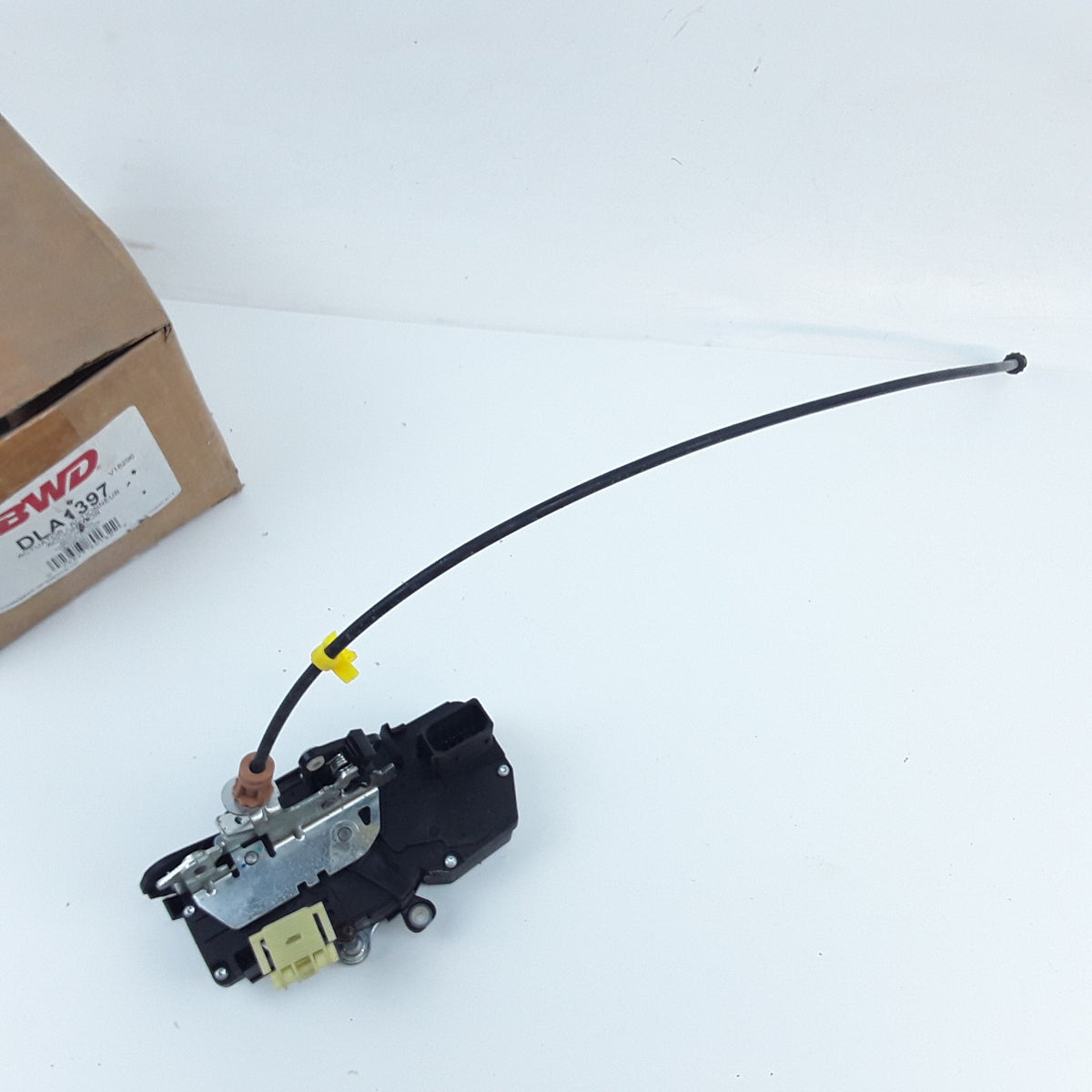 Front Left Power Door Lock Actuator Fits Chevrolet Impala (2006 2007 2008-2011)