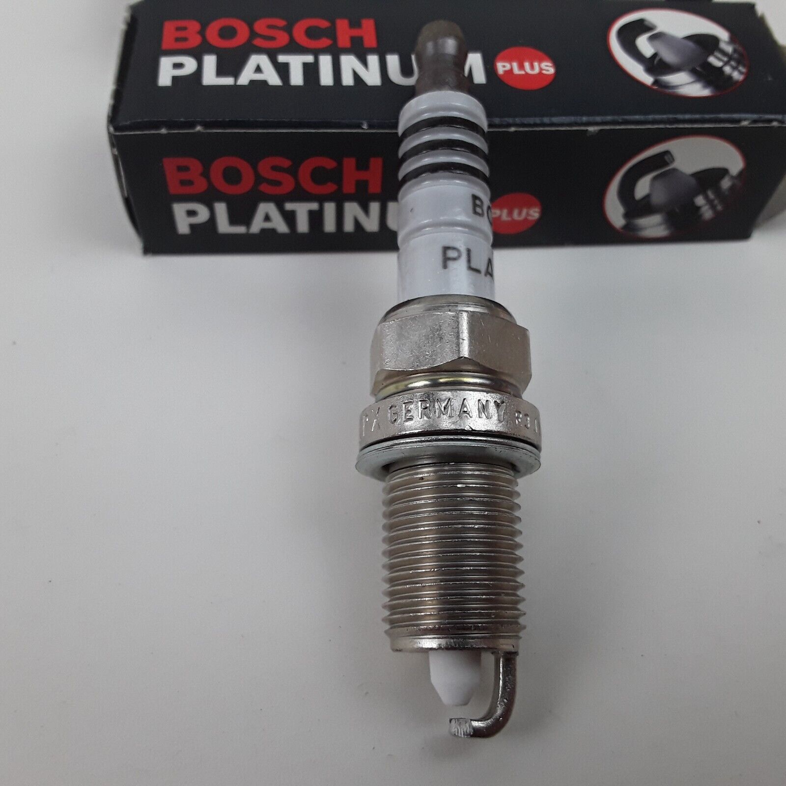 4 pcs Spark Plug Bosch FR8LPX Fits Acura Dodge Honda Jeep Mazda and More 1988-09