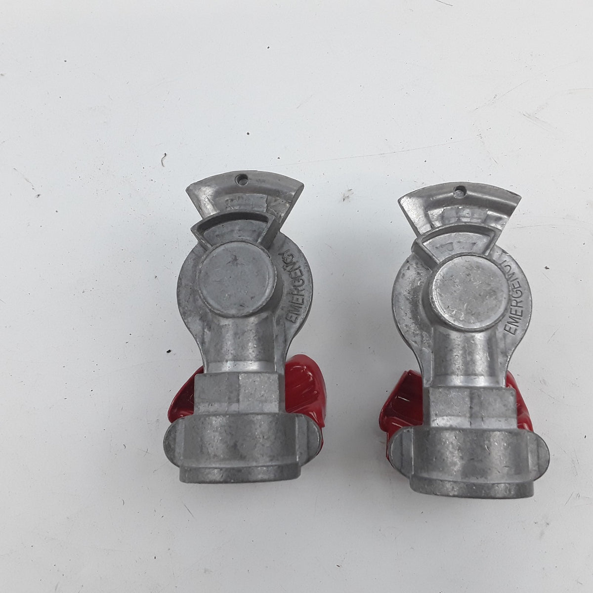 90754 Red Emergency Glad Hand Truck Coupling with Polyurethane Seal Set of 2