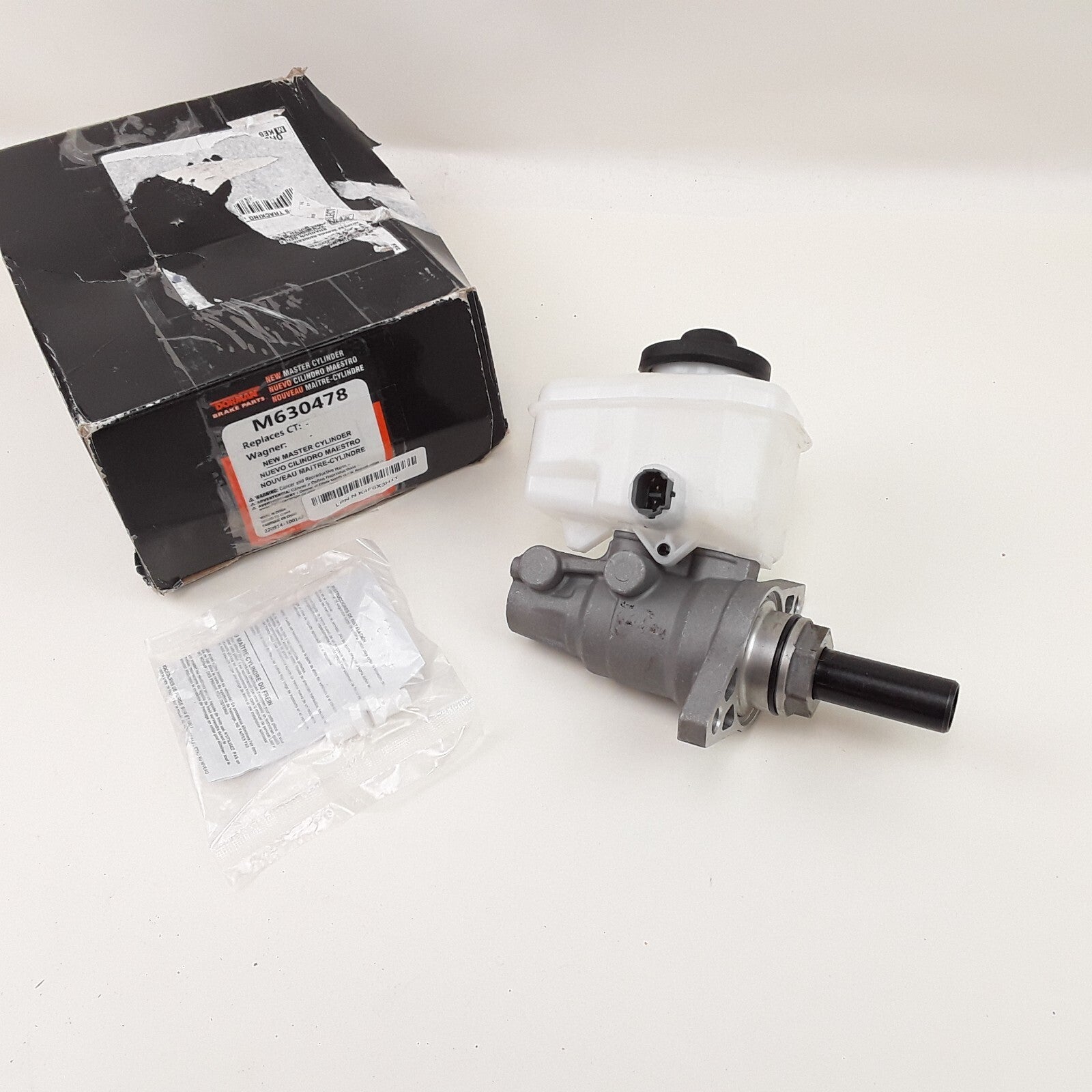 Dorman M630478 Brake Master Cylinder Fits Toyota Tacoma (2005 2006 2007)