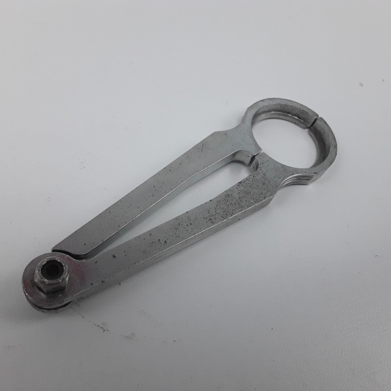 15mm Trans Cooler Line Release Tool 85108827 For Volvo VHD VN VNL VT Models