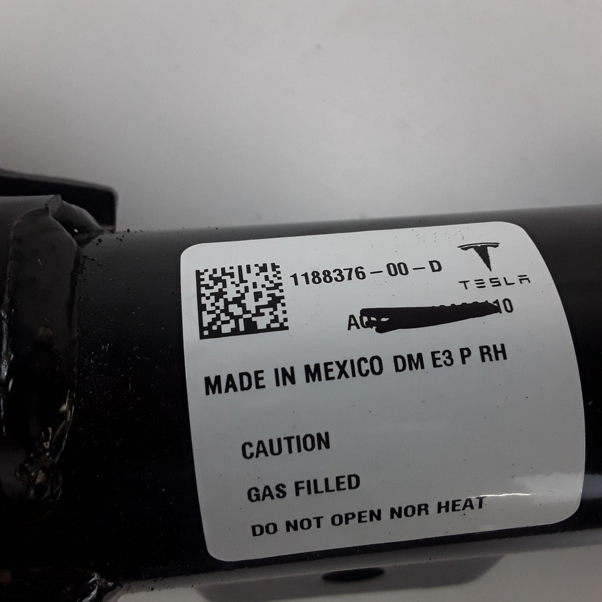 2020 2021 Tesla Model Y Front Passenger Suspension Shock Strut RH 1188376-00-D