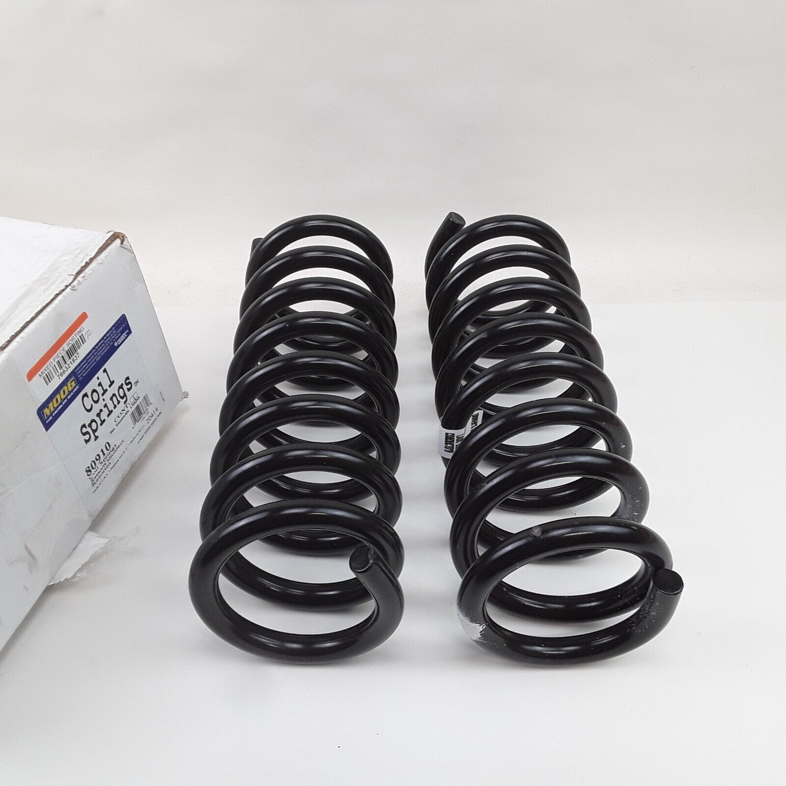 Front Coil Spring Set Fits Jeep Commander 2006-2010 Grand Cherokee 2005-2010
