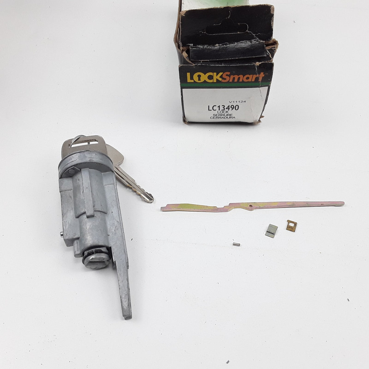 Ignition Lock Cylinder Fits Toyota Corolla Geo Prizm (1993 1994 1995 1996 1997)