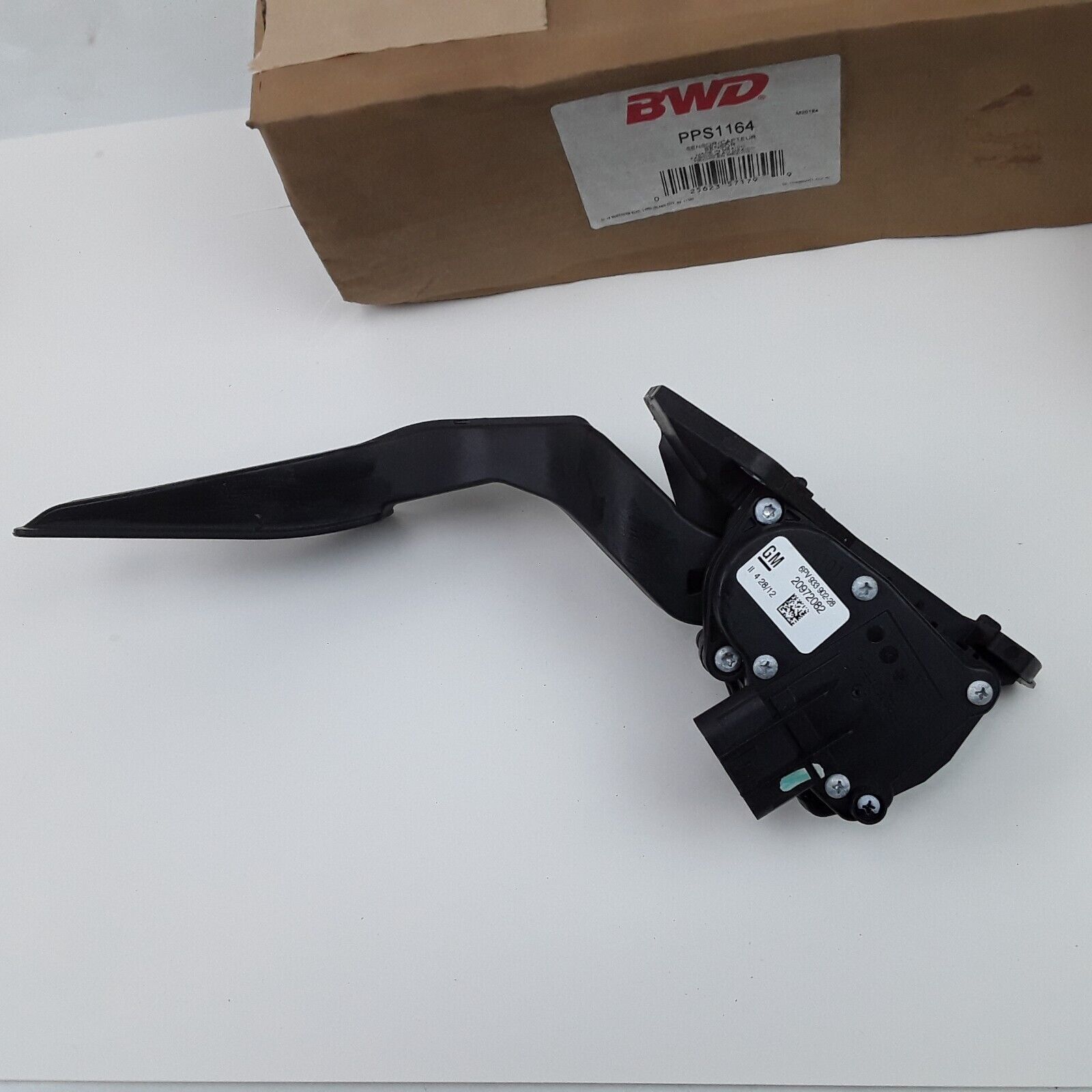 NEW Accelerator Pedal Sensor Fits Chevrolet GMC Cadillac Hummer 2007-2011