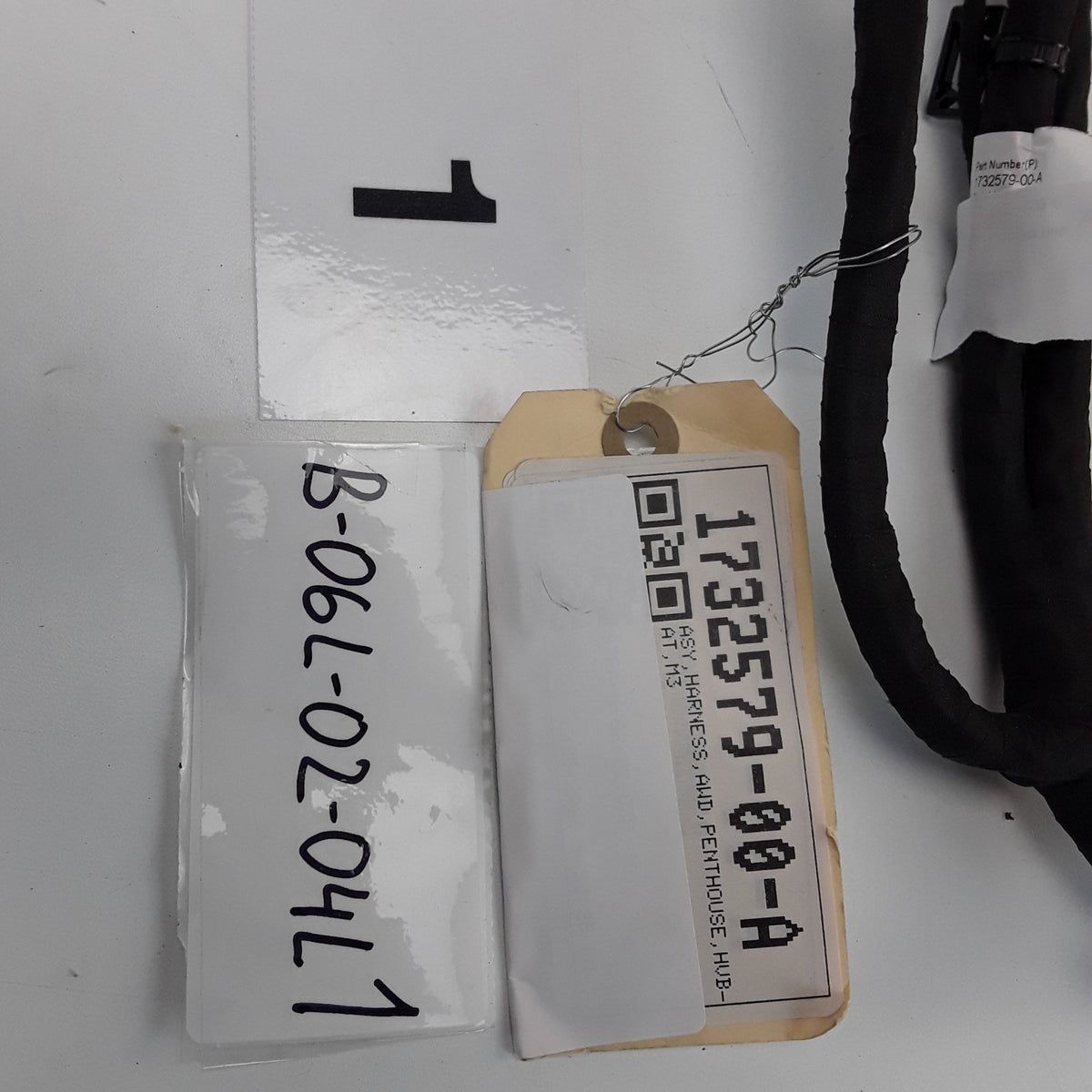 RWD Battery Penthouse Wiring Harness For Tesla 1732579-00-A