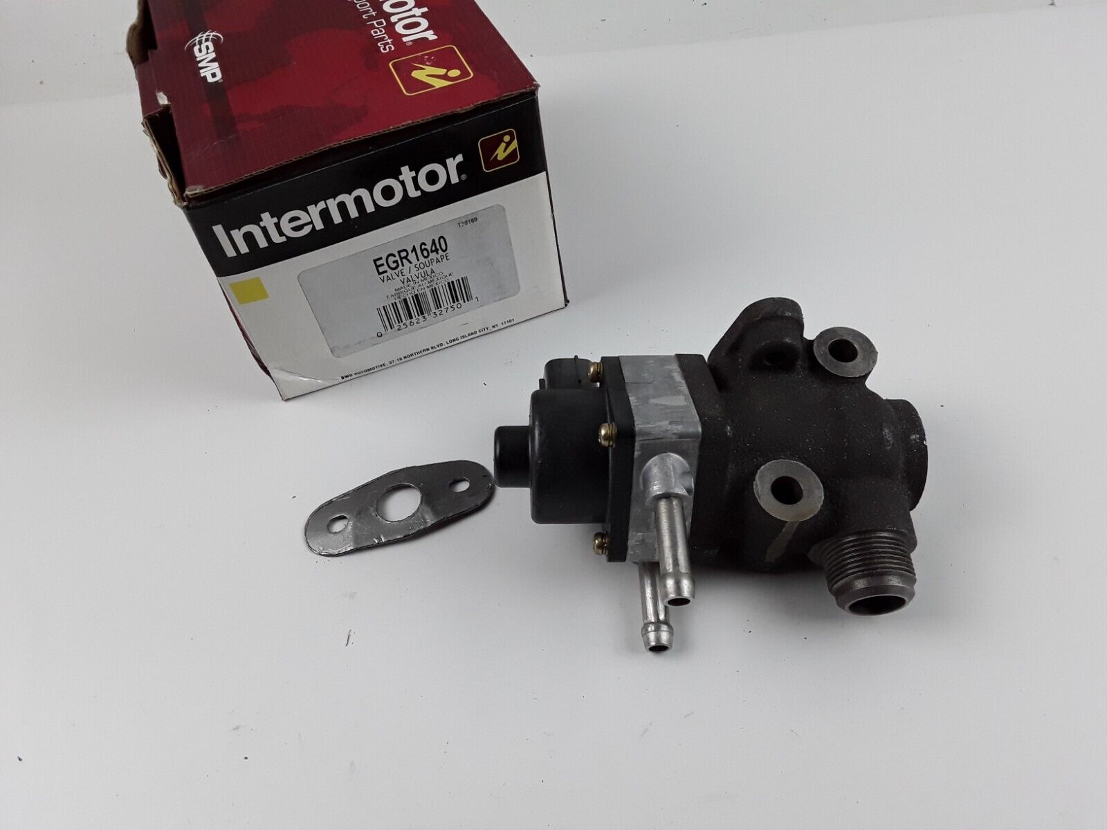 Exhaust Gas Recirculation EGR Valve Fits Nissan Altima Maxima 04-06 ,Quest 04-09 - HotCarParts