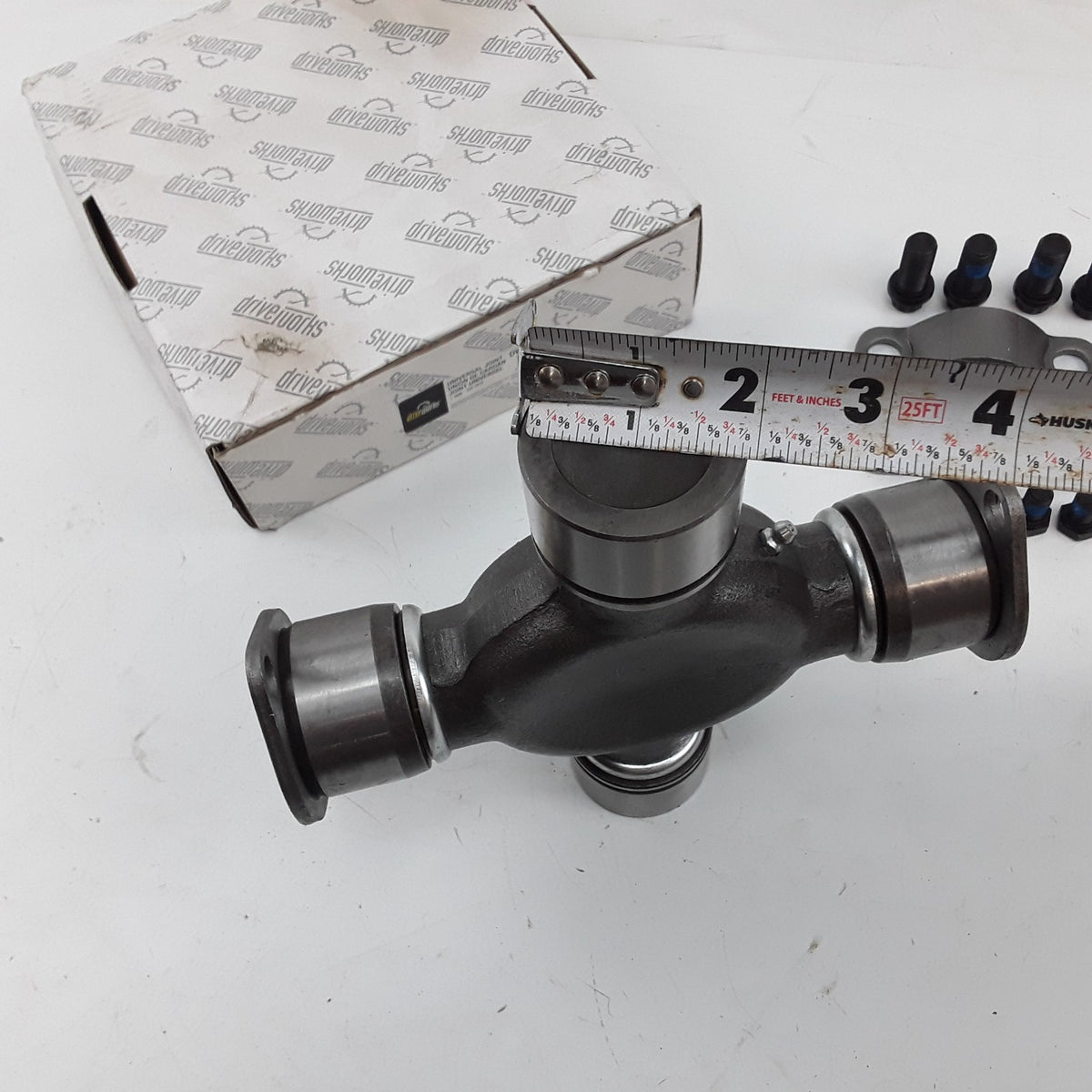 DriveWorks DW230-0676 Universal Joint Fits Freightliner International Mack Volvo