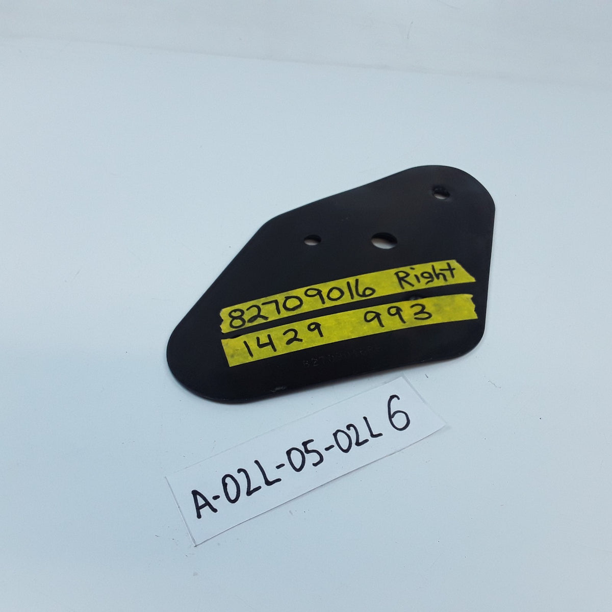 Genuine Volvo Front Right Passenger Side RH Hood Mirror Mounting Plate 82709016