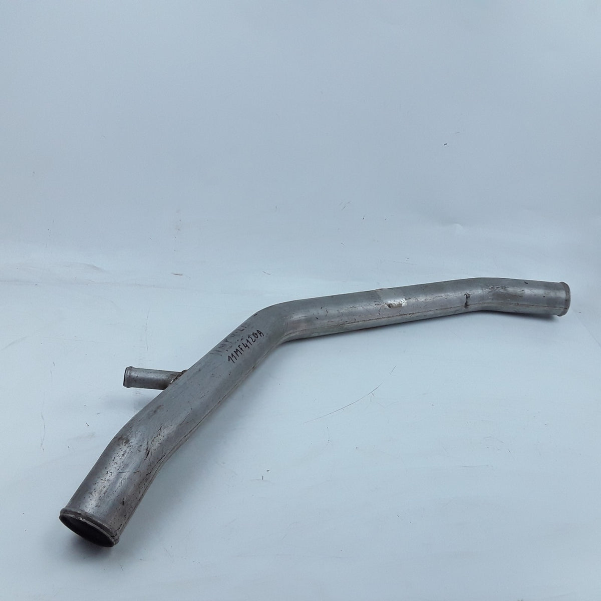 Mack 11MF4120A Radiator Arrgt Hose Pipe Fits Heavy-Duty Mack Trucks