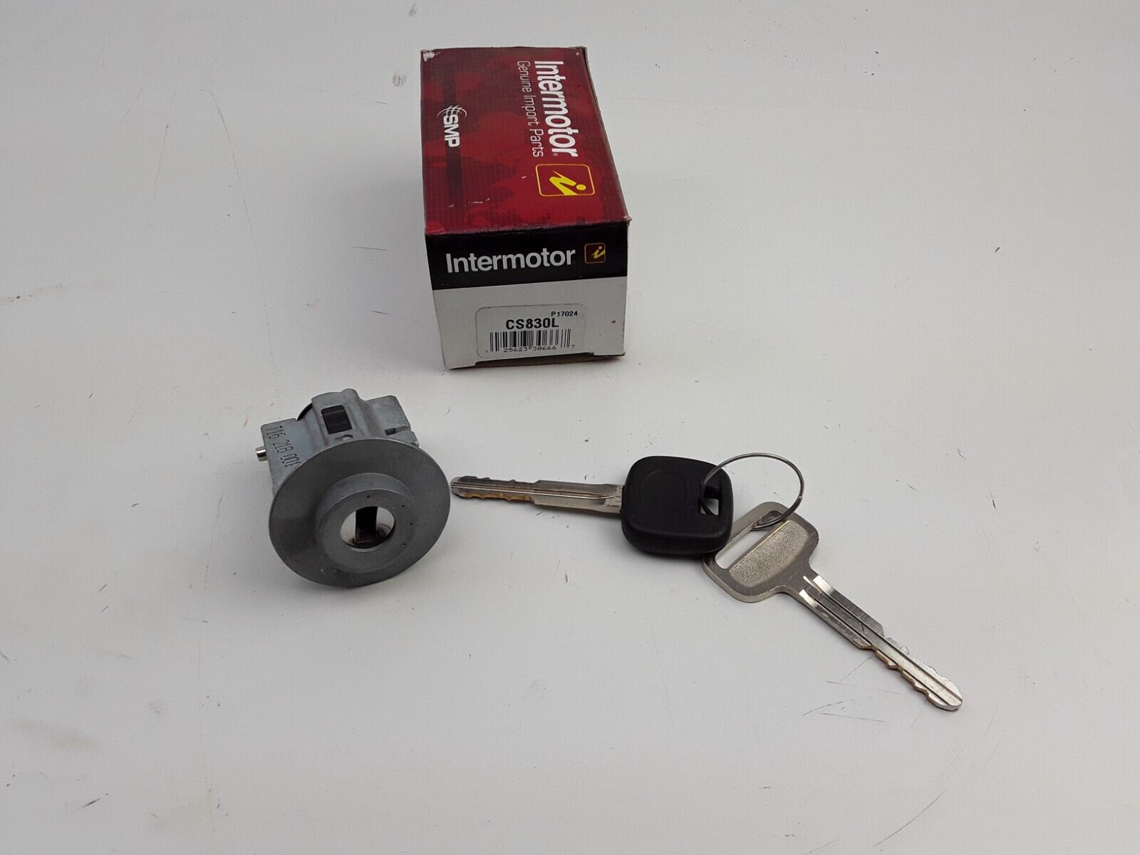 Ignition Lock Cylinder Fits Toyota Sienna 2003-2004, 2007 2008 2009 2010 - HotCarParts