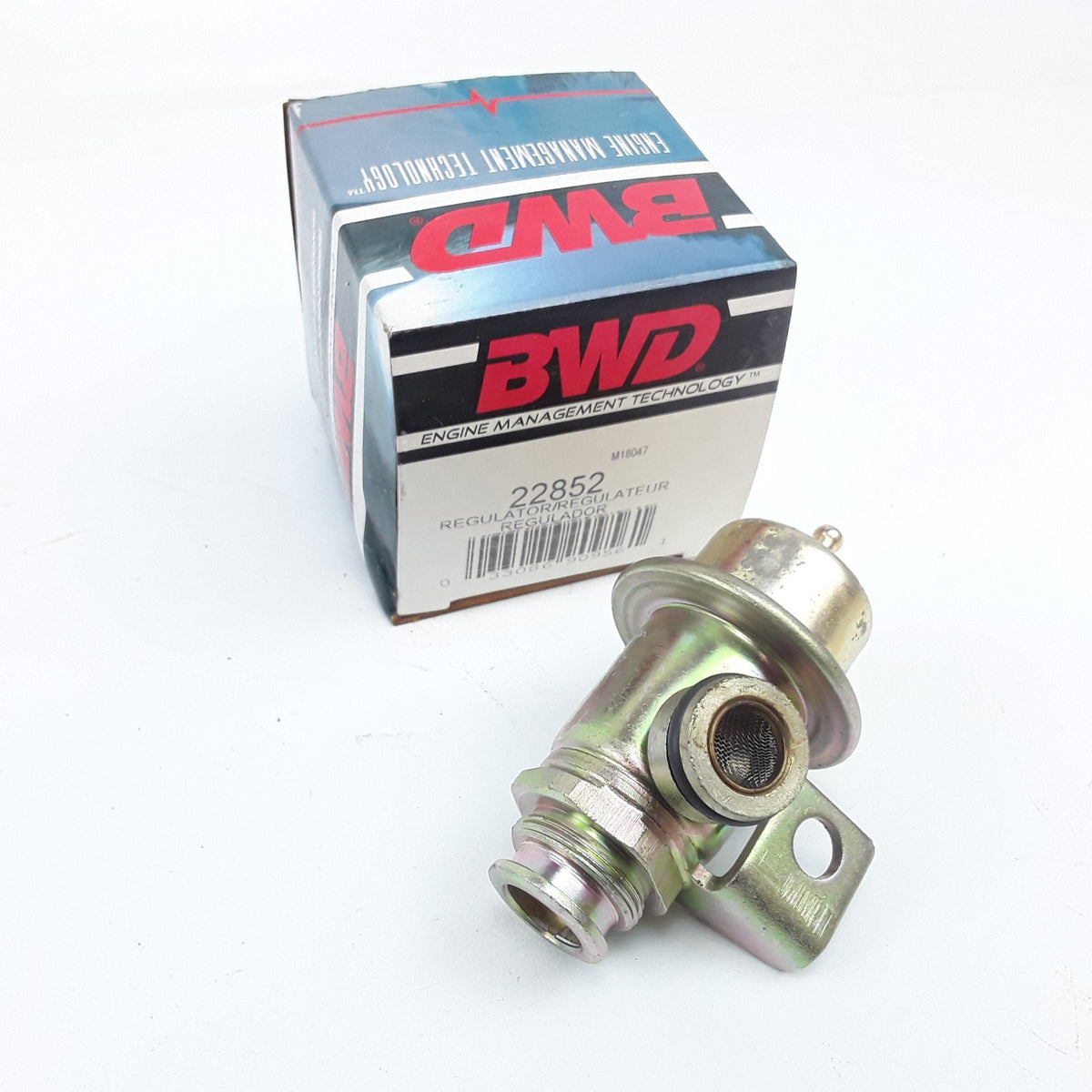Fuel Pressure Regulator Fits Buick Chevrolet Pontiac Oldsmobile (1993 1994-1999)