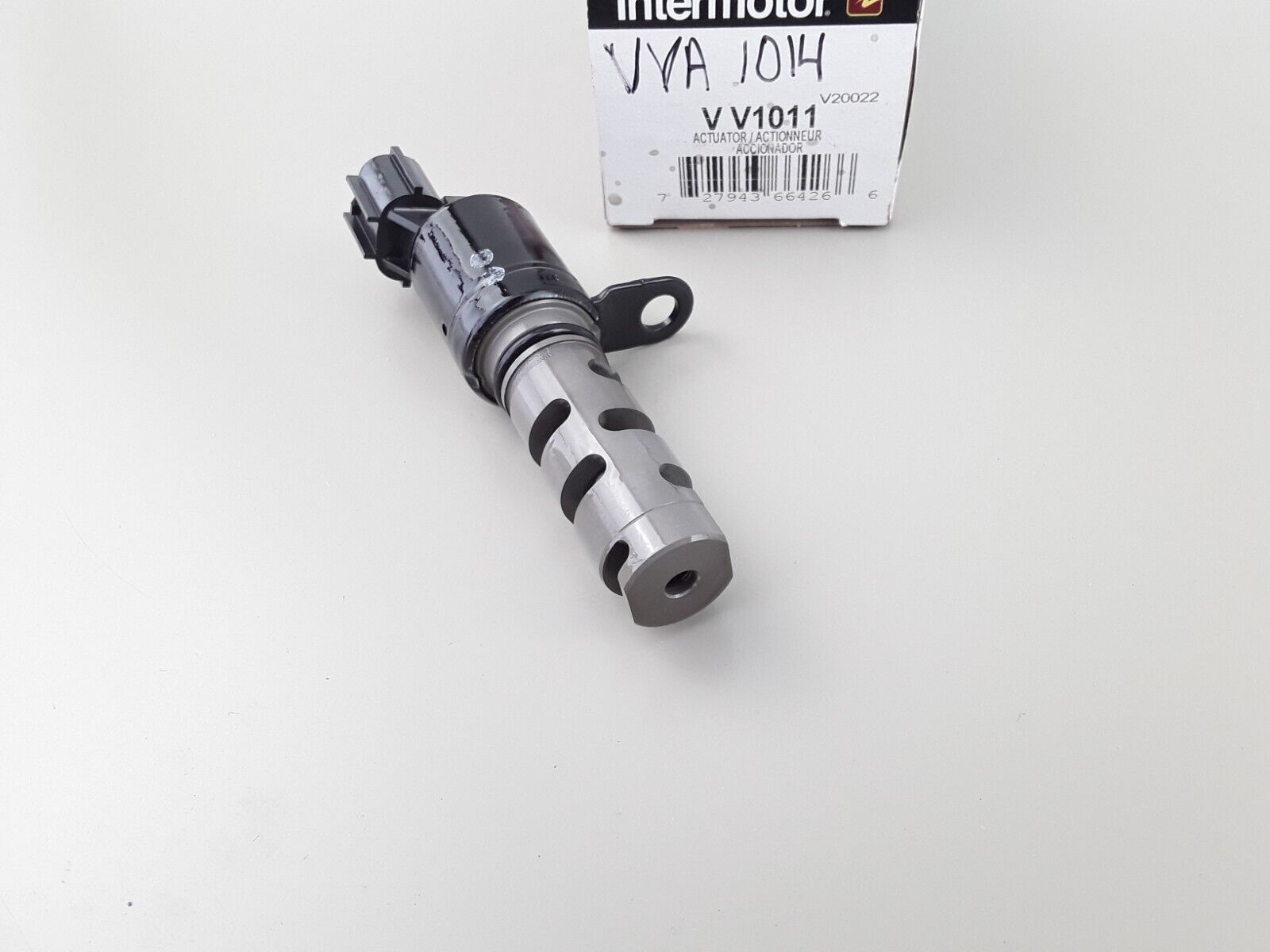 Engine Variable Valve Timing (VVT) Solenoid For Hyundai, Kia 2006-2012 - HotCarParts