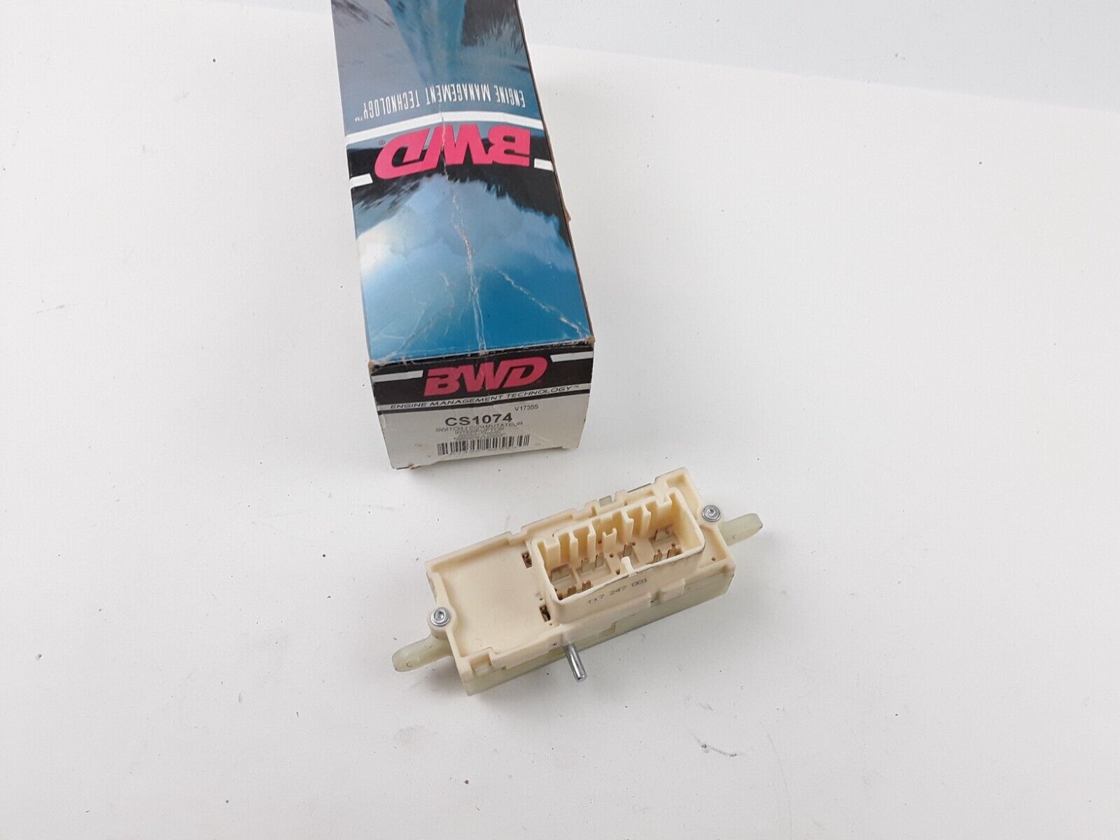 Ignition Starter Switch for Ford Ranger F-250 Super Duty Mazda B3000 B2300 04-07