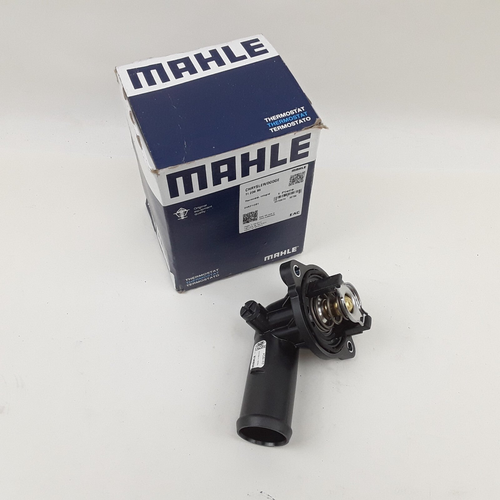 Engine Coolant Thermostat Fits Dodge Durango 2011-2015 Jeep Wrangler 2012-2017